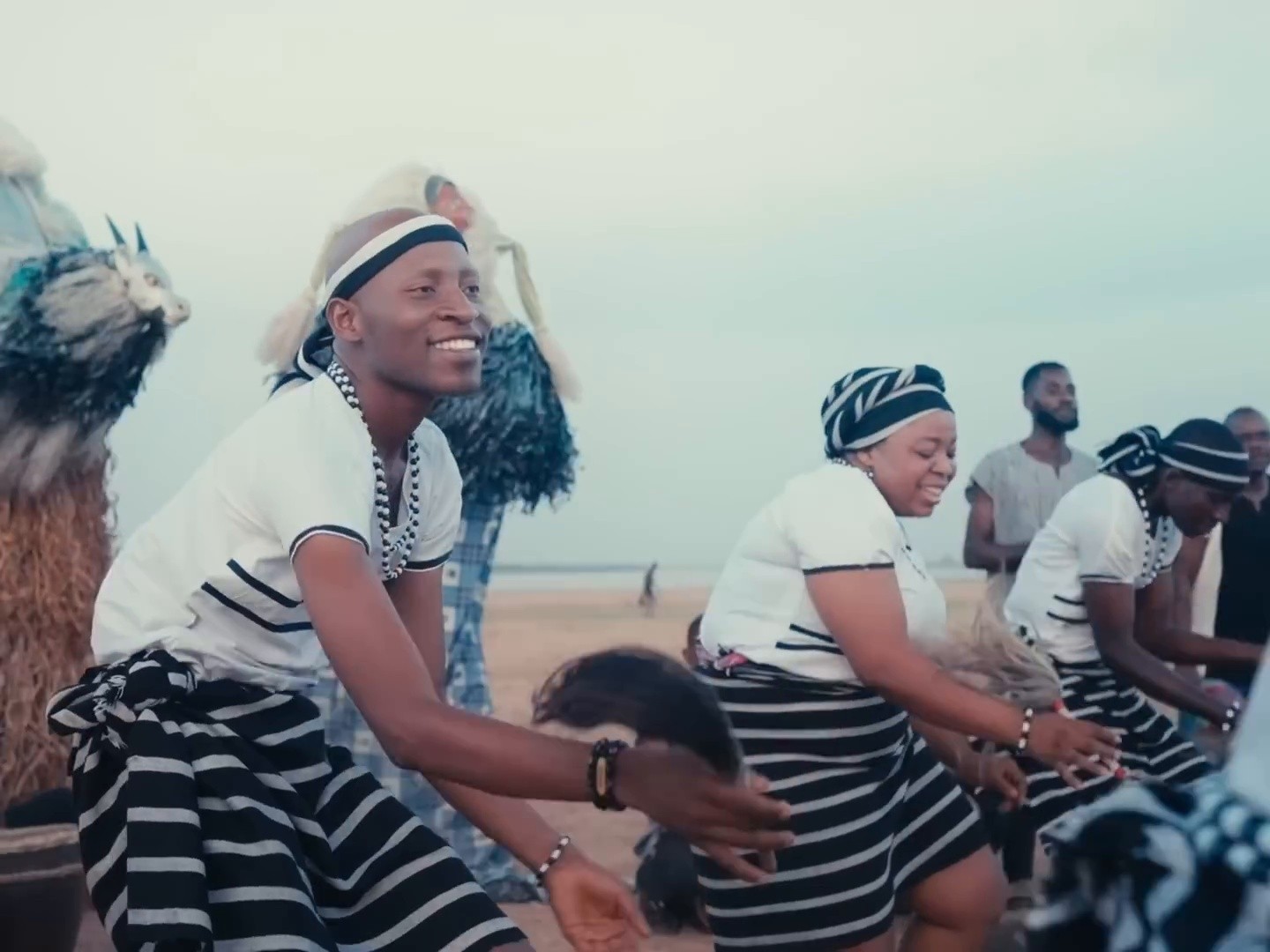 WONDERFUL (2025) —  shot,  lighting