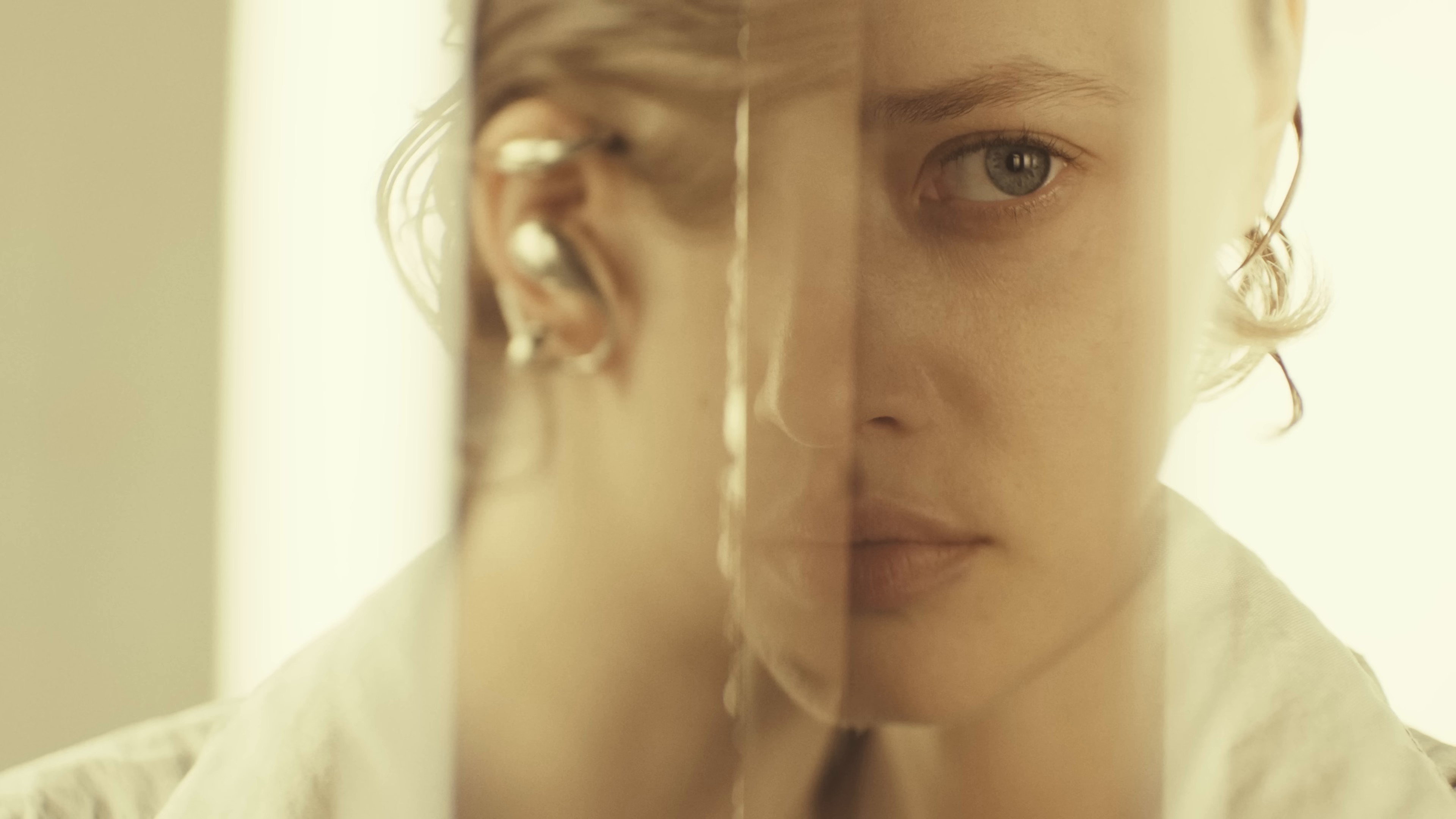 Feelings don't lie (2024) —  shot,  lighting