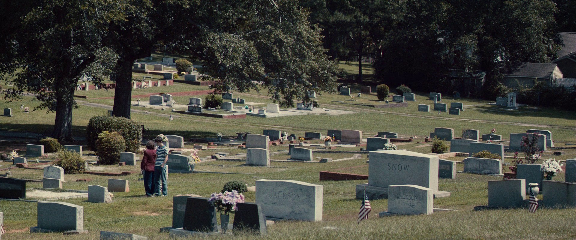 Hot Summer Nights (2017) —  shot,  lighting