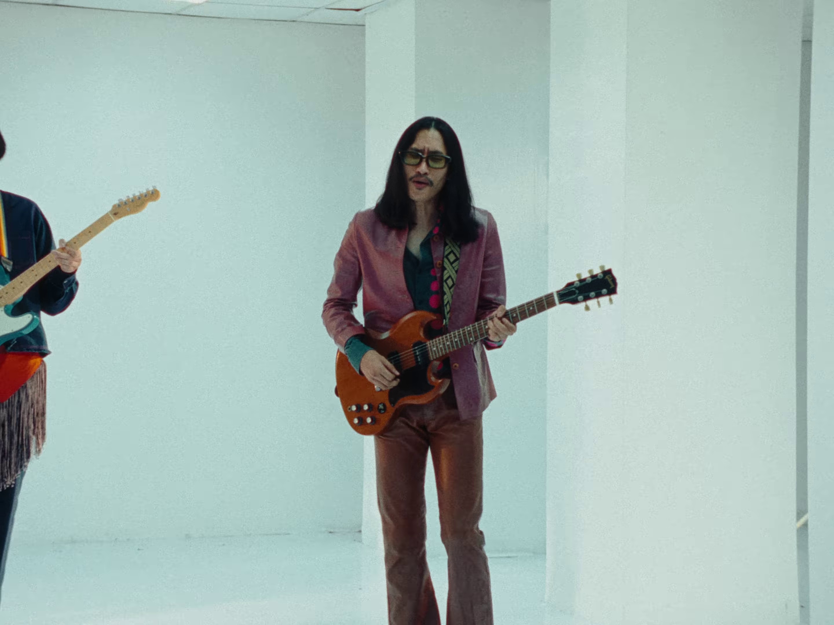 Catwalk (2023) —  shot,  lighting