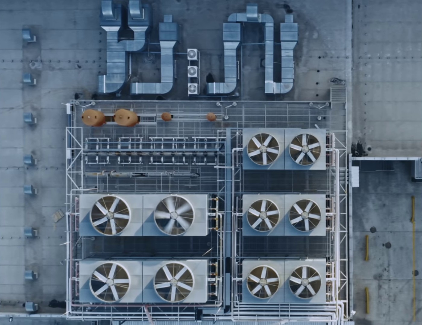 EASY PREY (2022) —  shot,  lighting