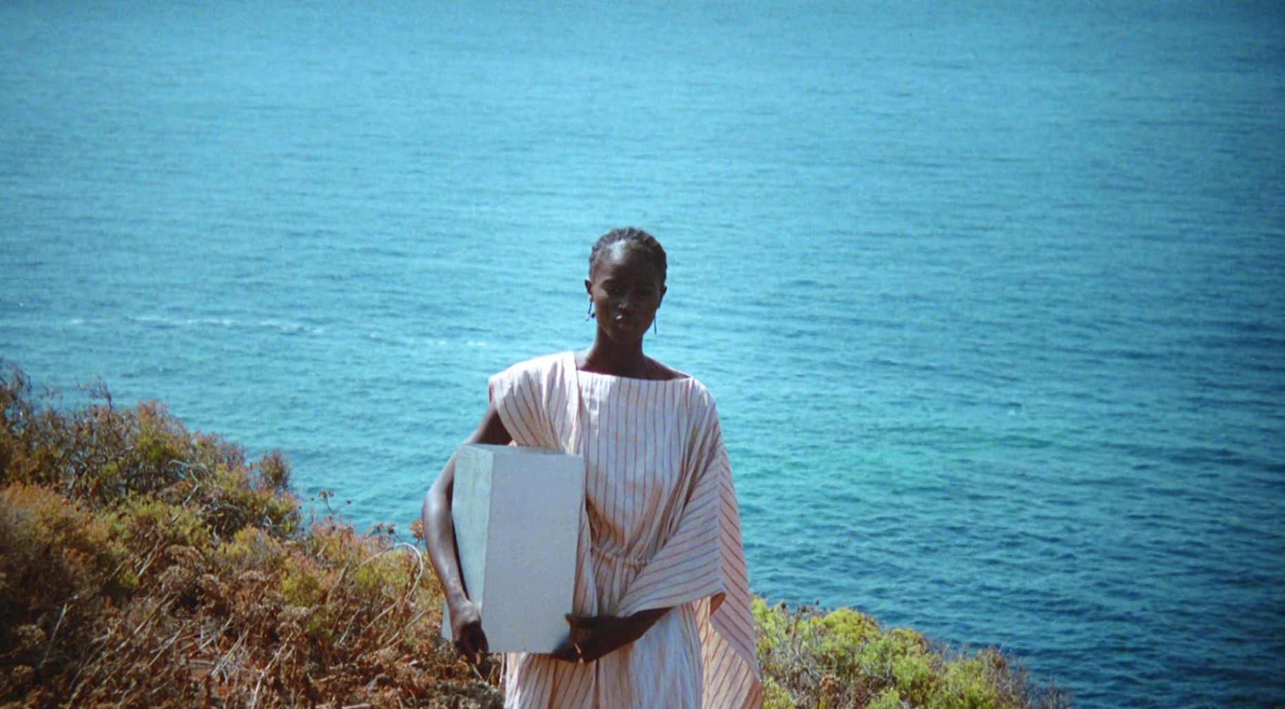 Benjamin Benmoyal SS22 (2021) —  shot,  lighting