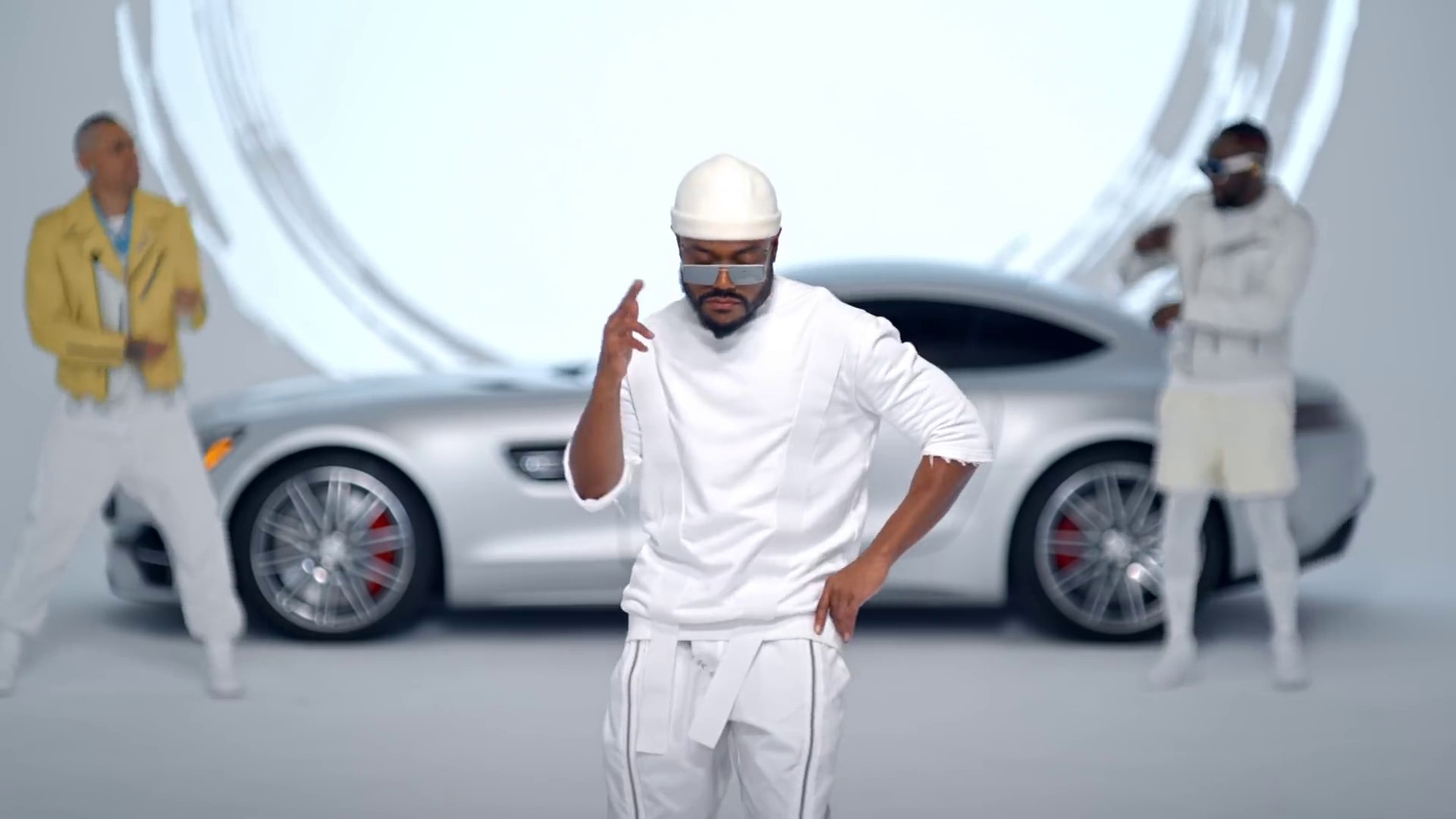 GIRL LIKE ME (2020) —  shot,  lighting