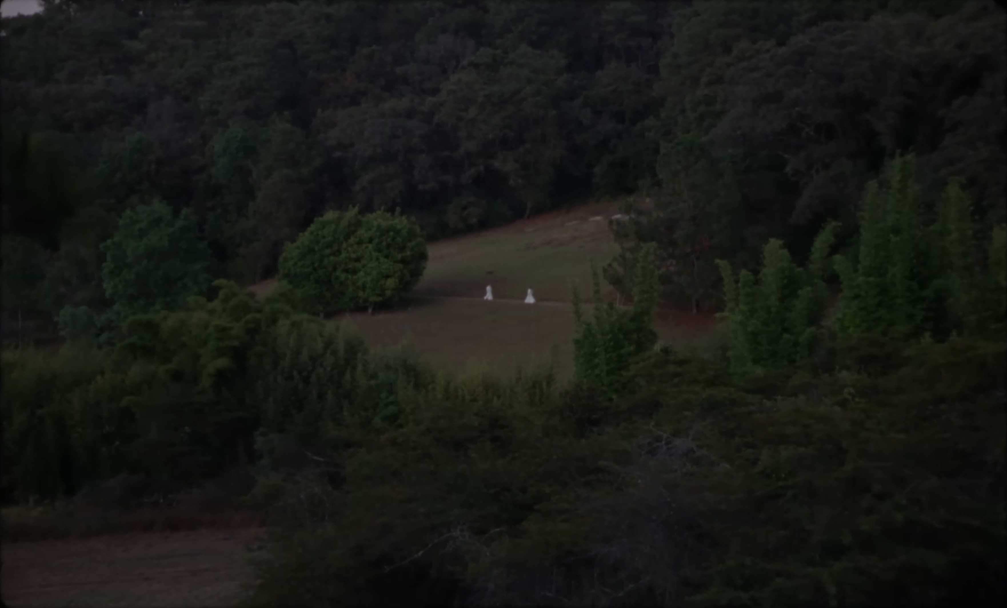 No Es Igual (2025) —  shot,  lighting