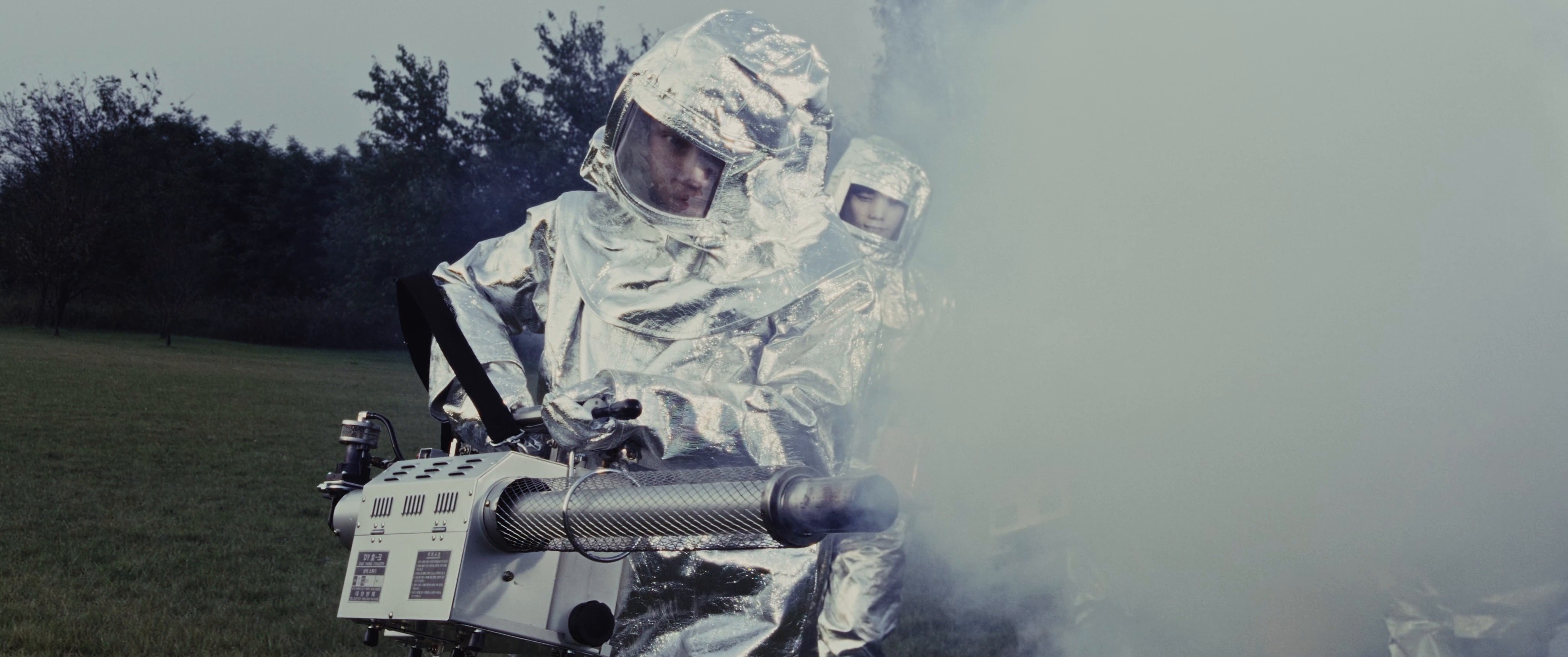 GOING SOUTH (2025) —  shot,  lighting