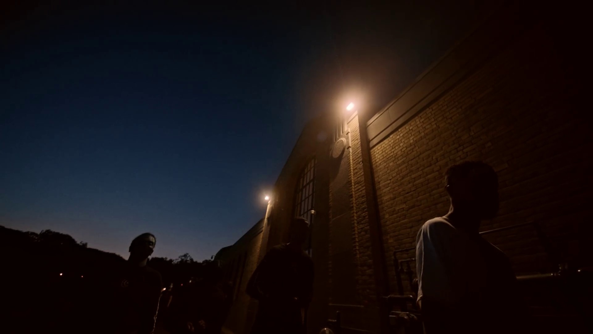 Air Forces (2020) —  shot,  lighting