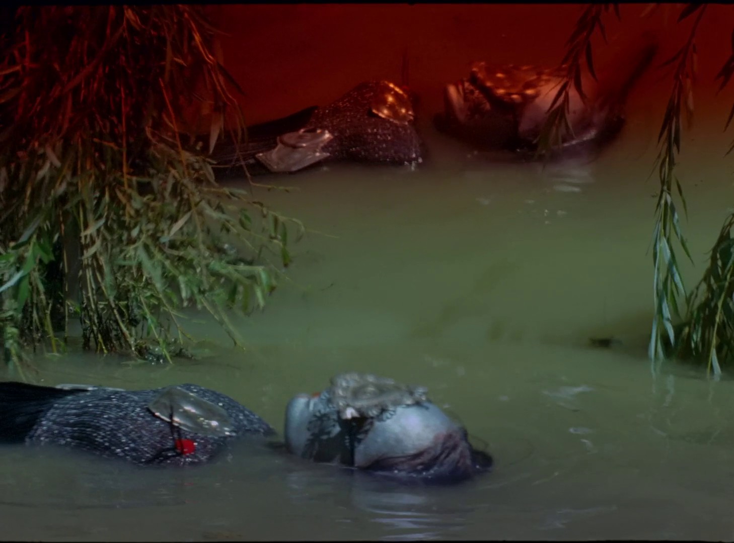 Y a-t-il une vierge encore vivante? (2015) —  shot,  lighting