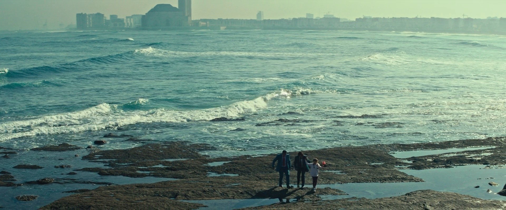 Deserts (2024) —  shot,  lighting