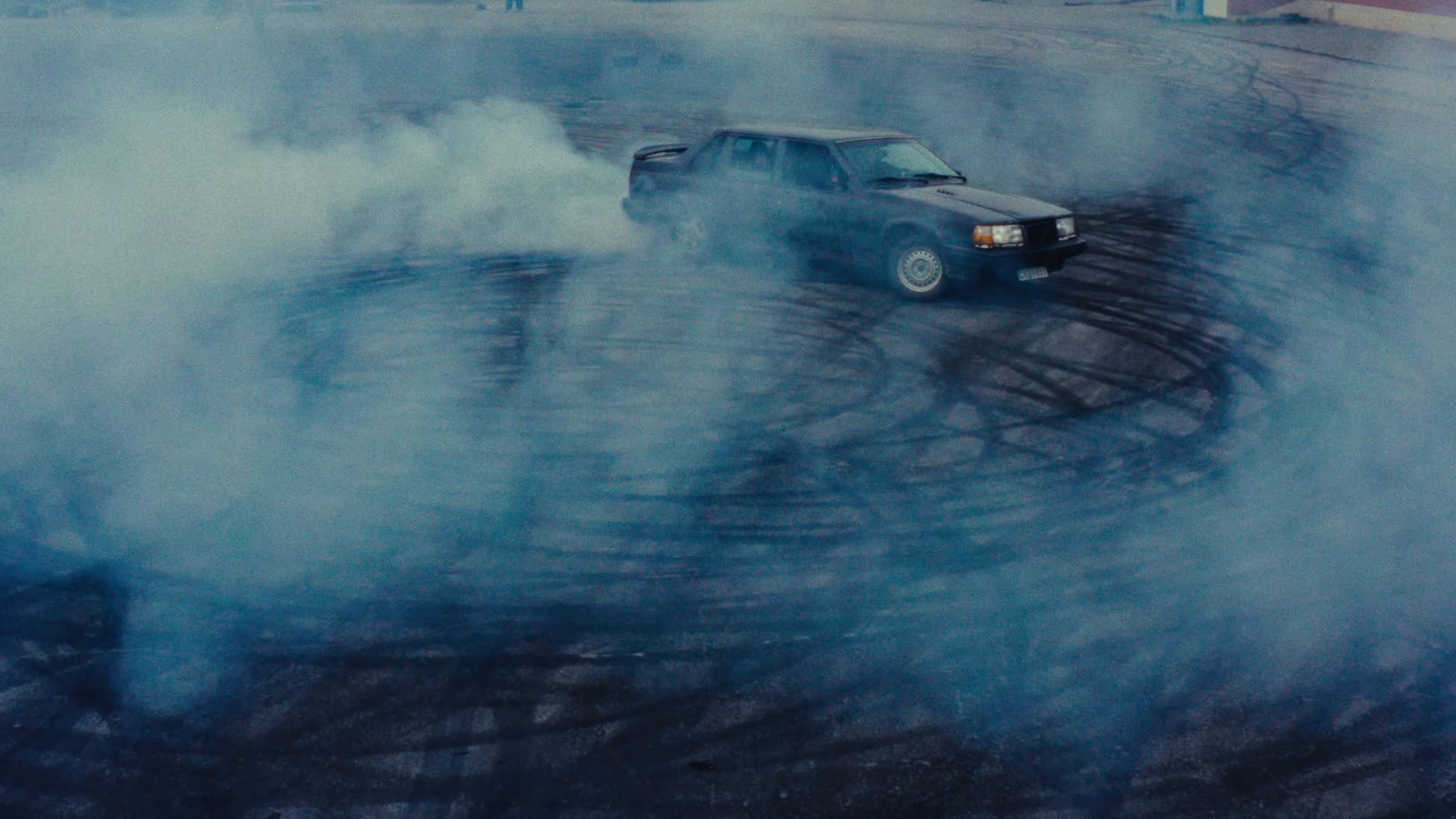 Bring it on, bring it all (2025) —  shot,  lighting