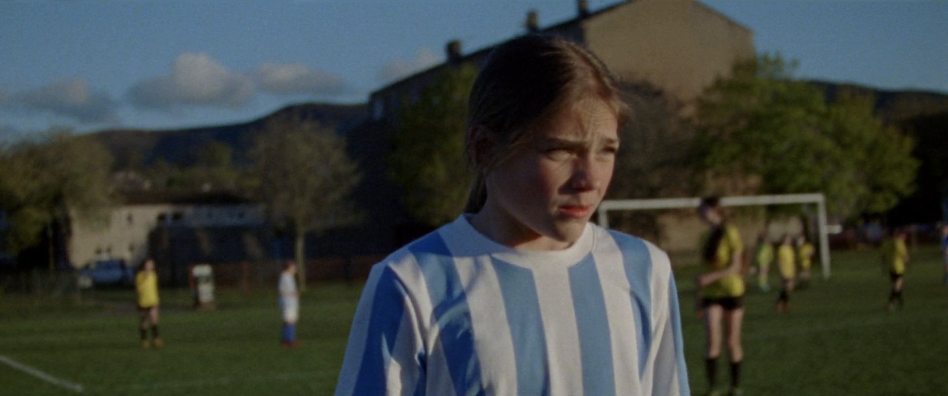 EE - The Shirt (2024) —  shot,  lighting