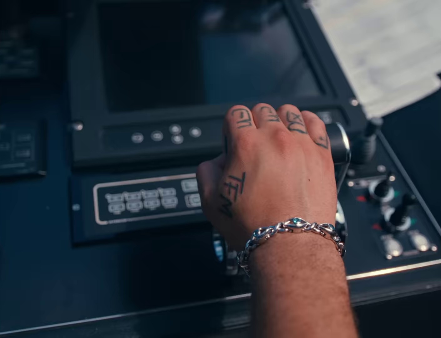 The Good Kind (2023) —  shot,  lighting