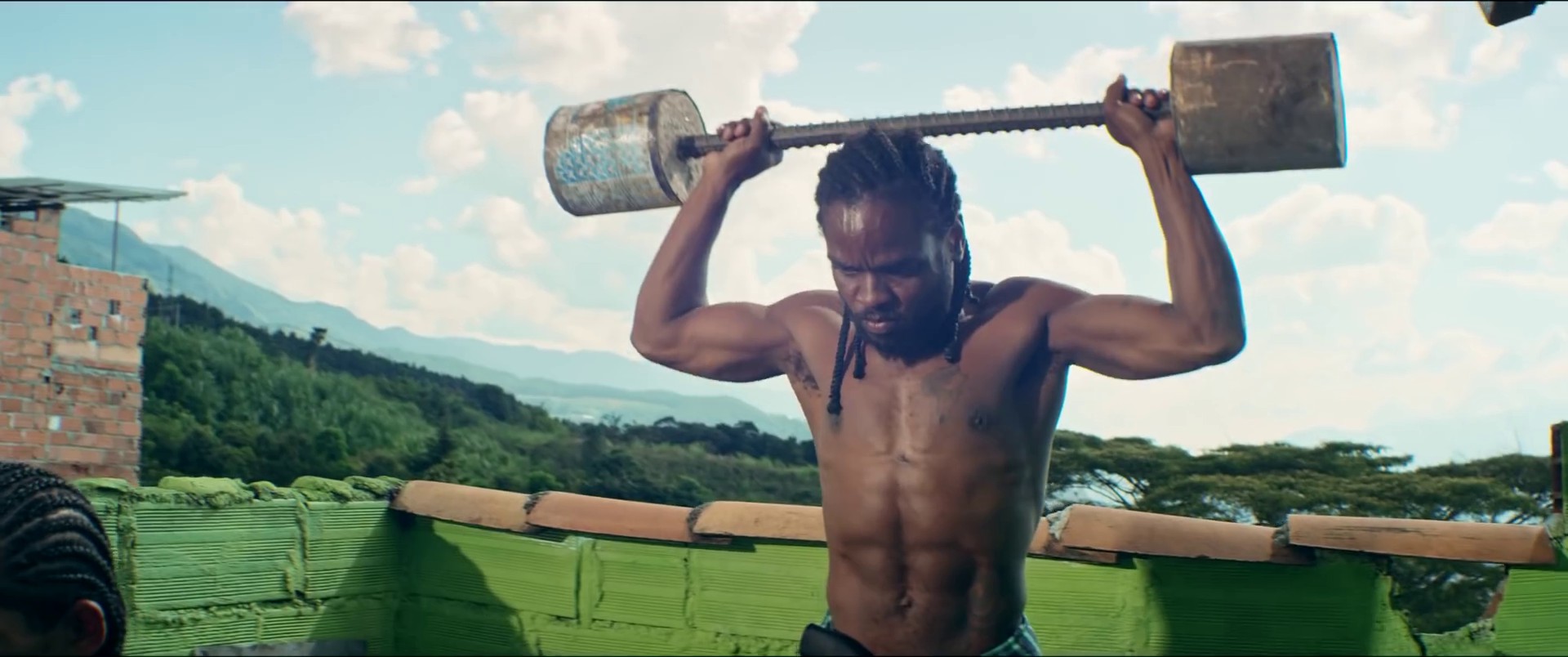 Medellín (2019) —  shot,  lighting