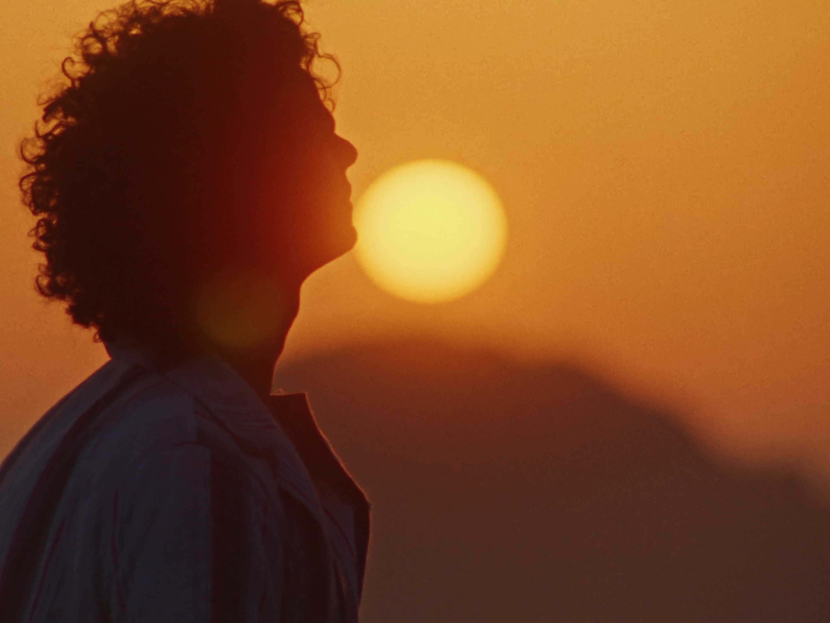 Piove in discoteca (2022) —  shot,  lighting