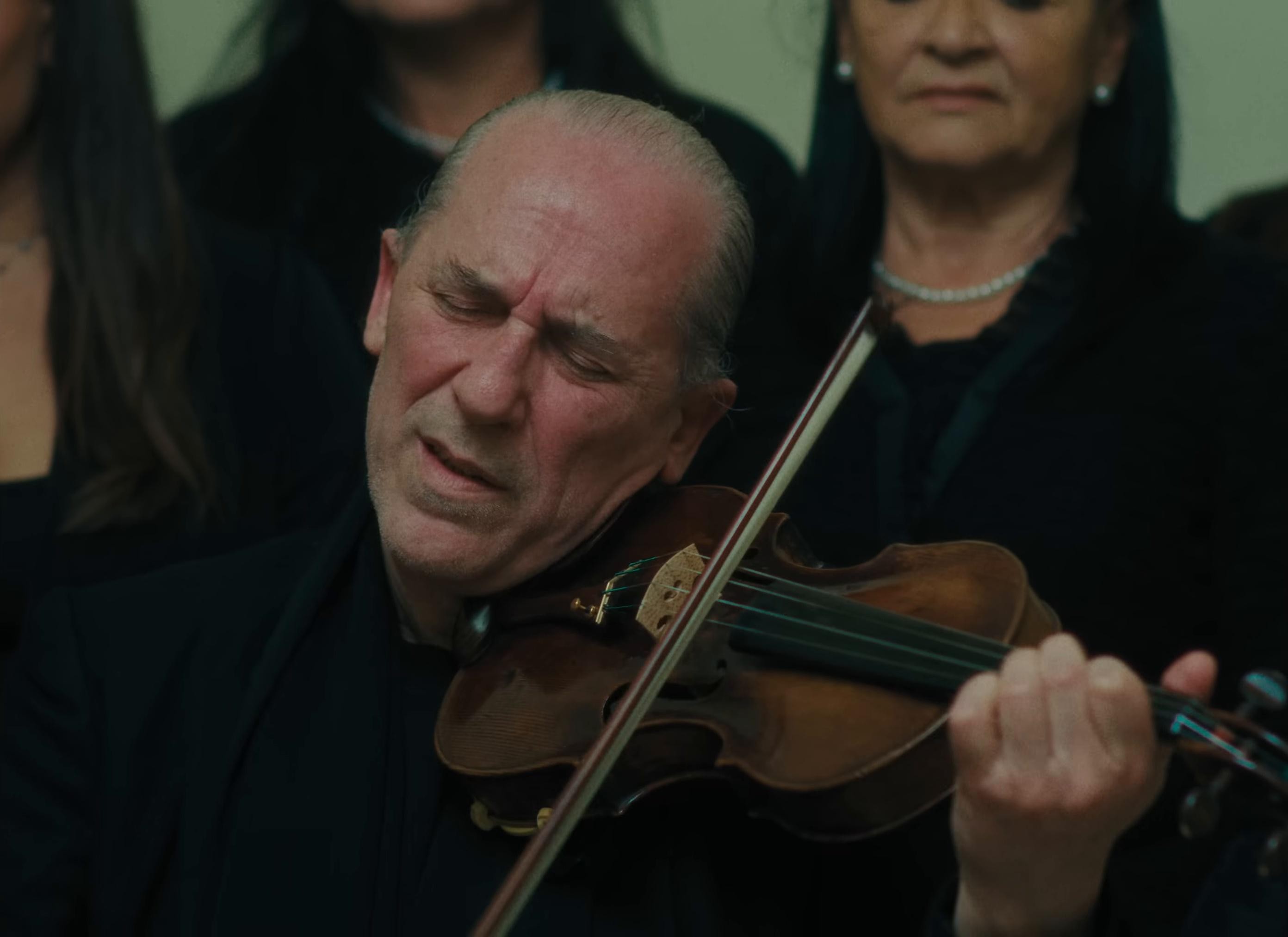 GUAPPARÌA (2025) —  shot,  lighting