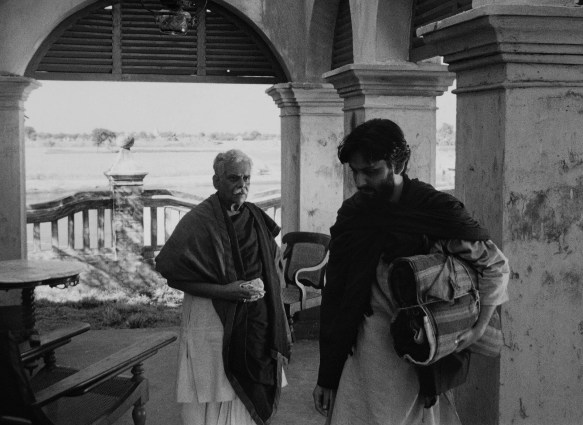 The World of Apu (1959) —  shot,  lighting