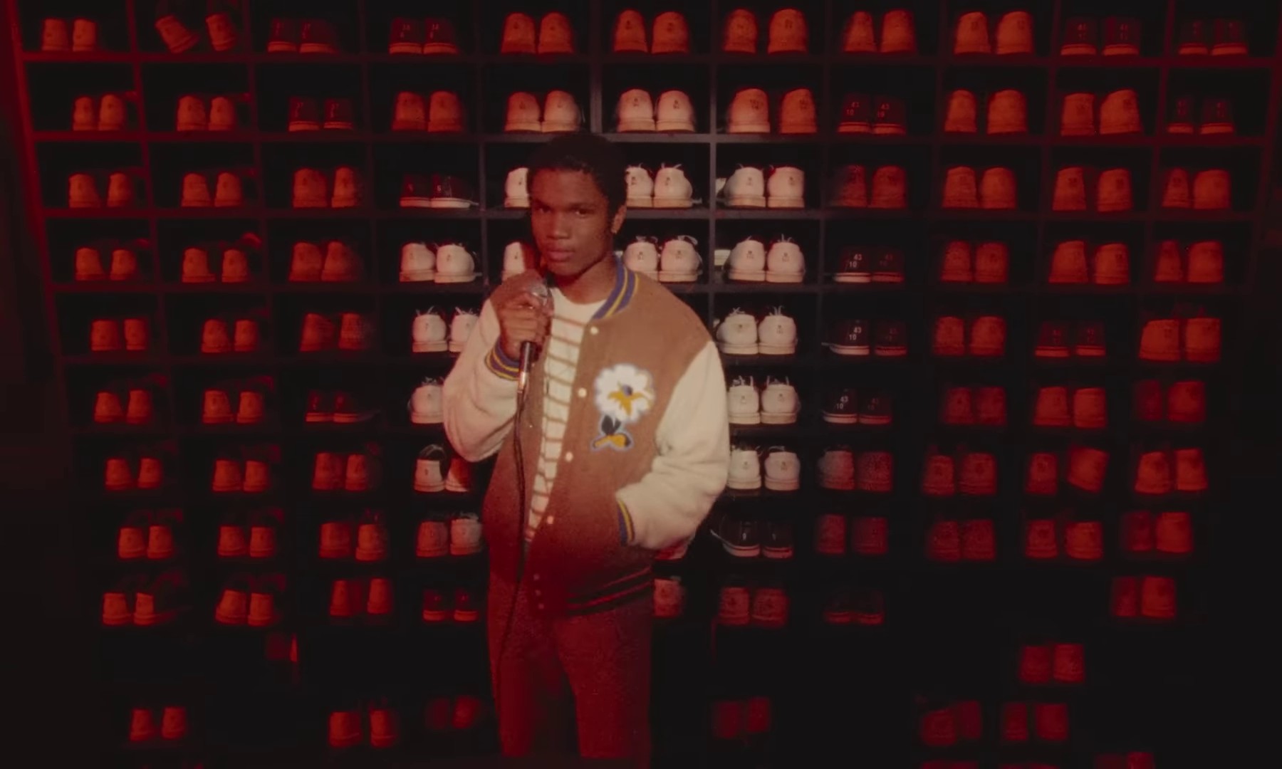 Take Me Where Your Heart Is (2020) —  shot,  lighting