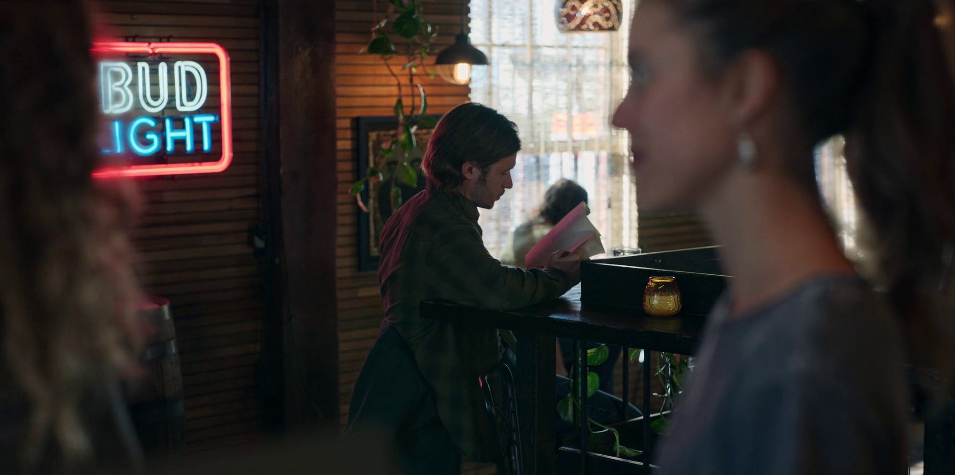 Ponies (2021) —  shot,  lighting