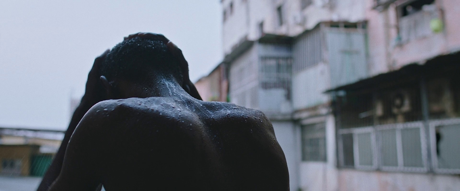 Air Conditioner (2021) —  shot,  lighting