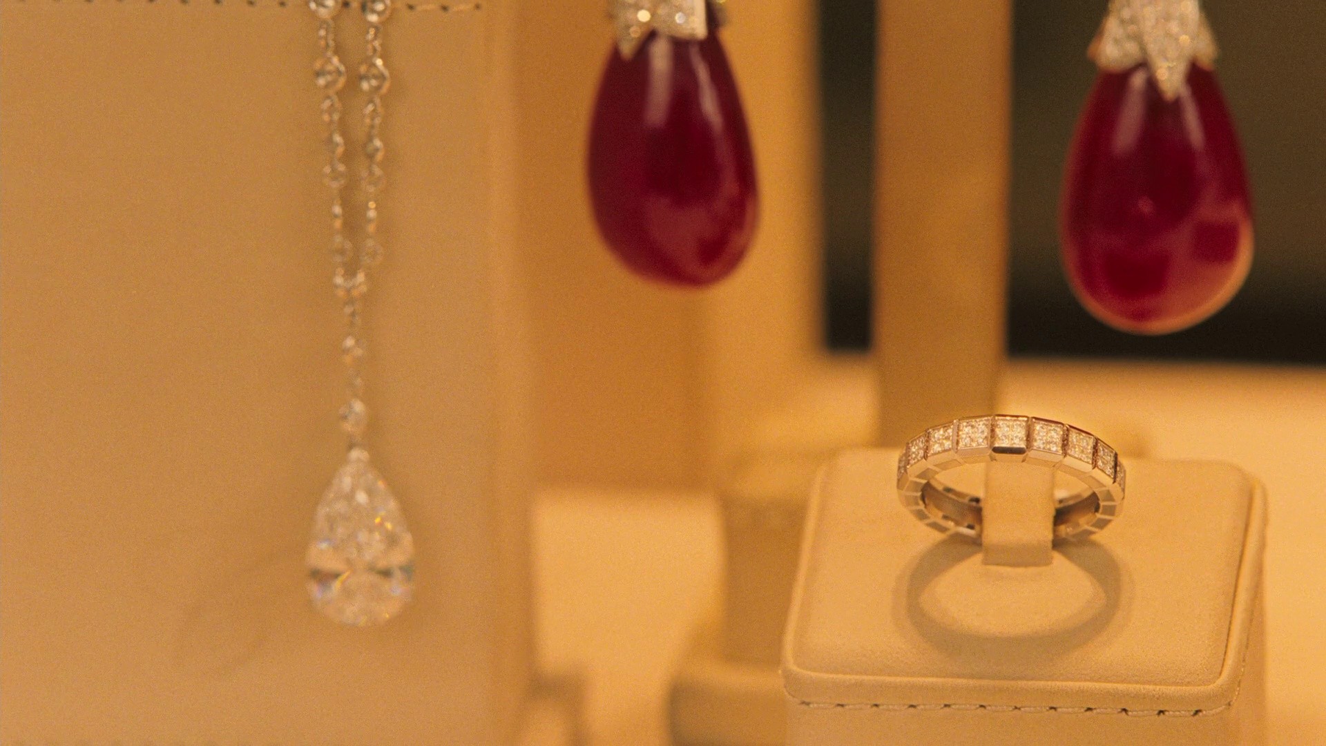 Midnight in Paris (2011) —  shot,  lighting