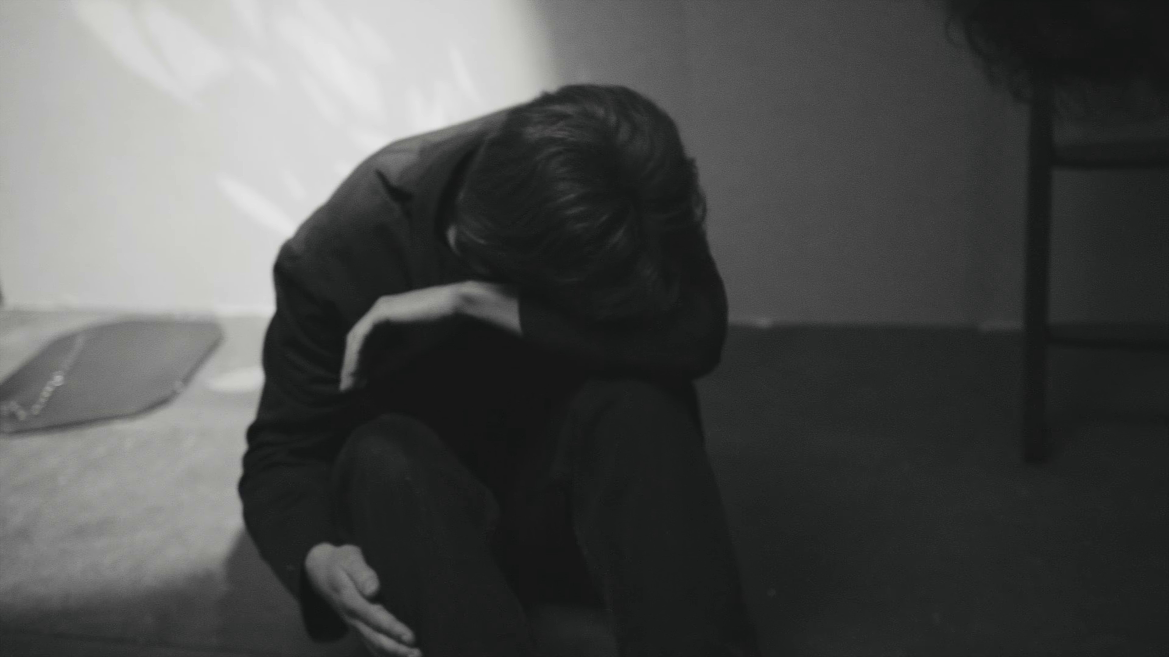 R&B (2024) —  shot,  lighting