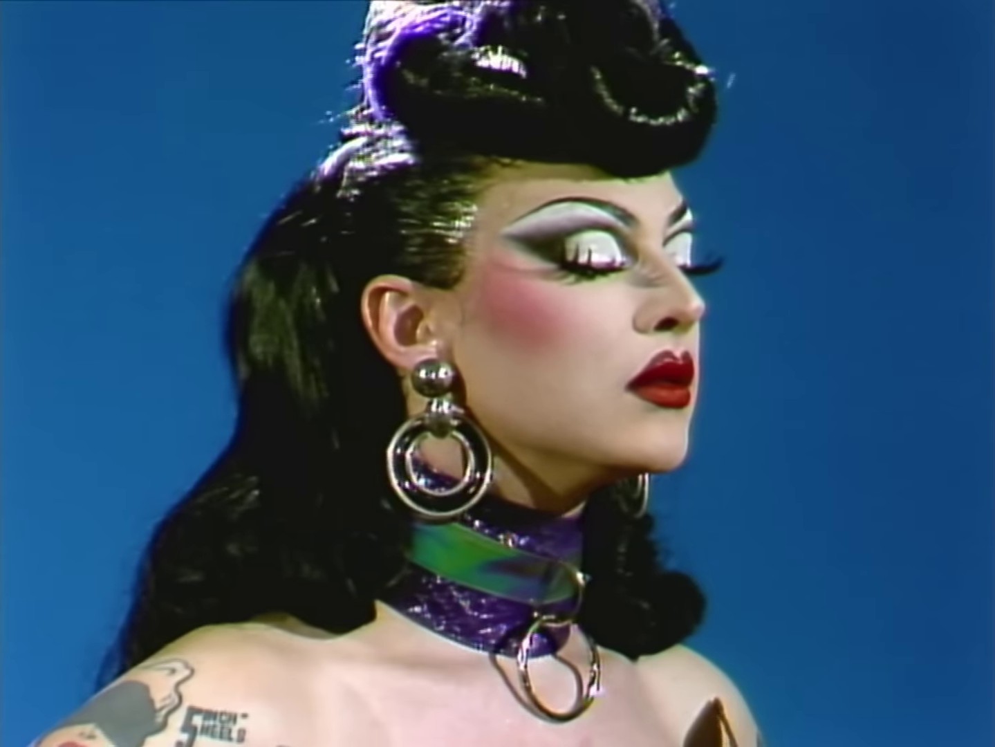 MISTRESS VIOLET (2021) —  shot,  lighting