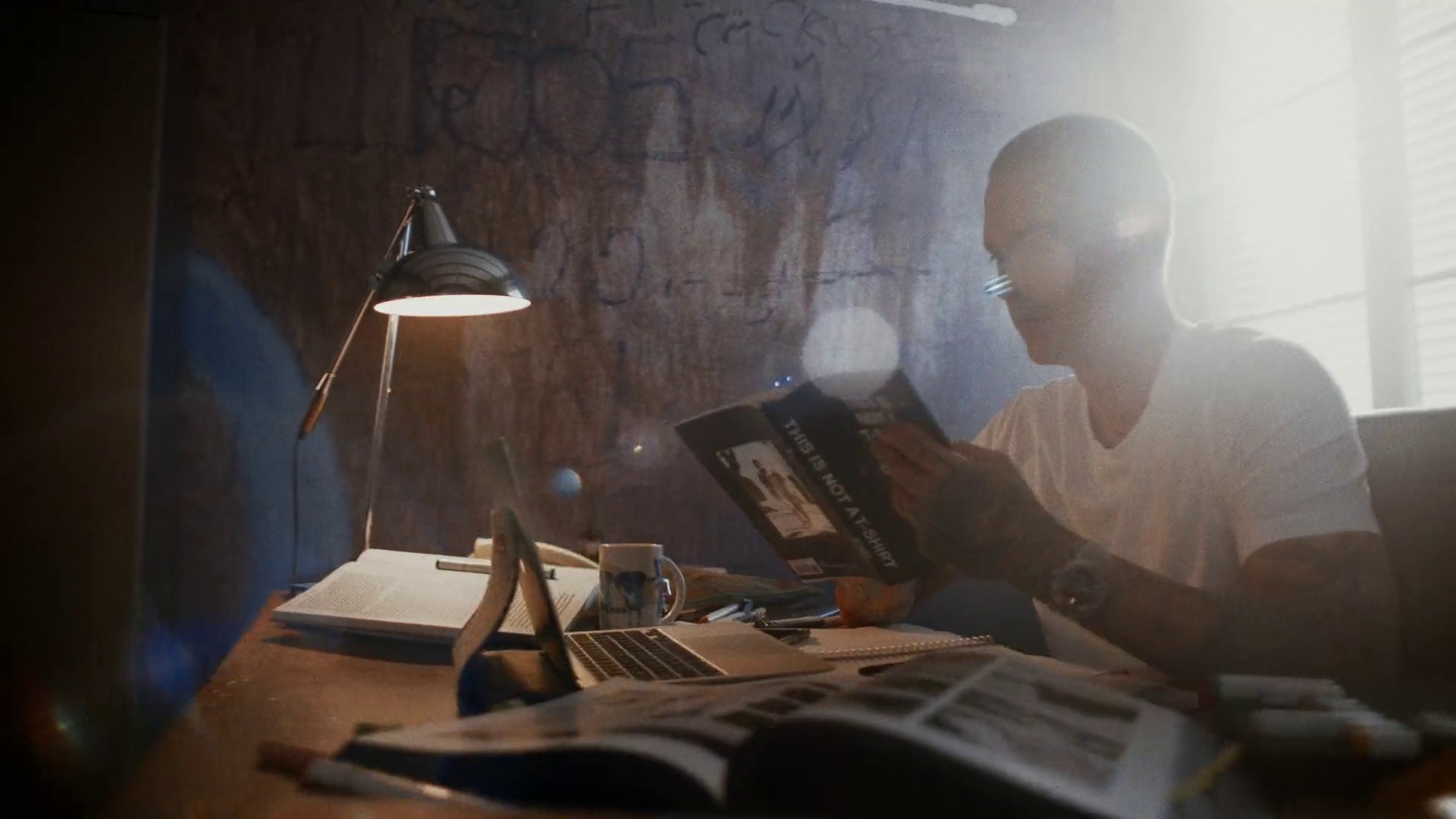 Opel Mokka x Willy (2022) —  shot,  lighting