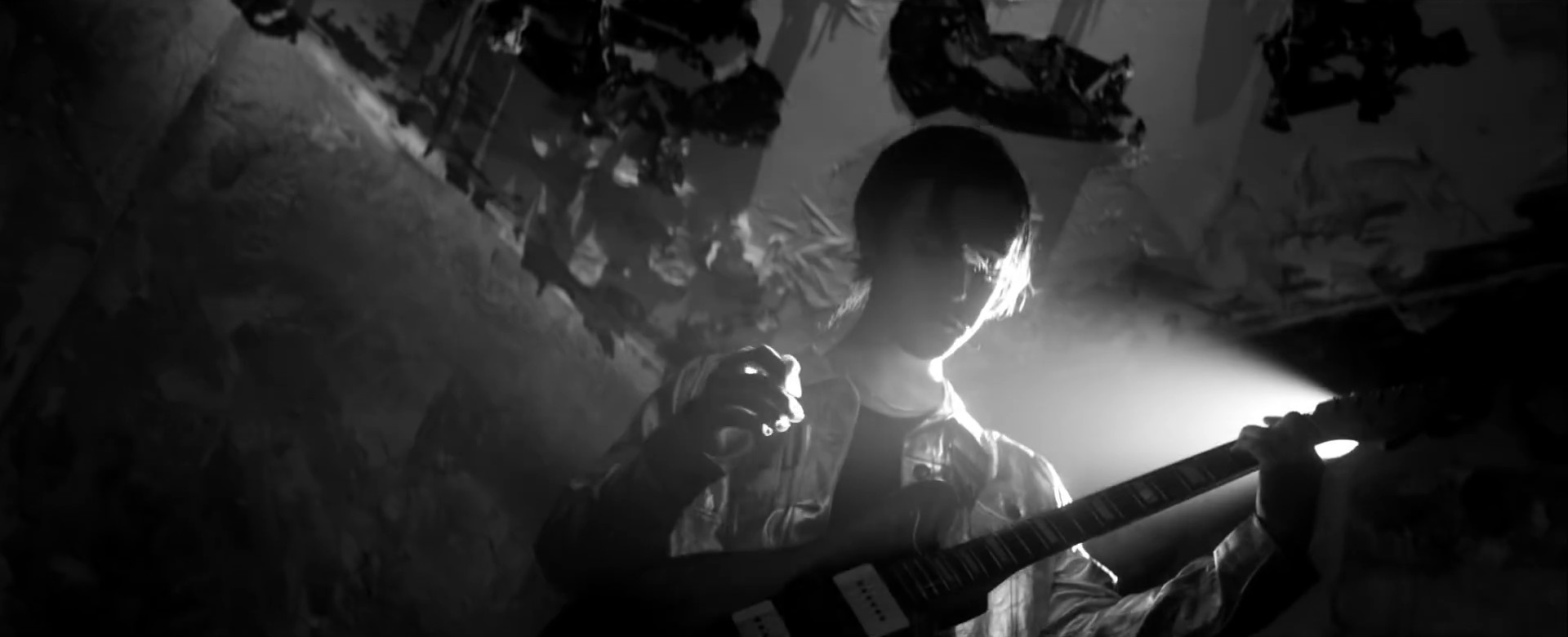 R.I.P. 2 My Youth  (2015) —  shot,  lighting