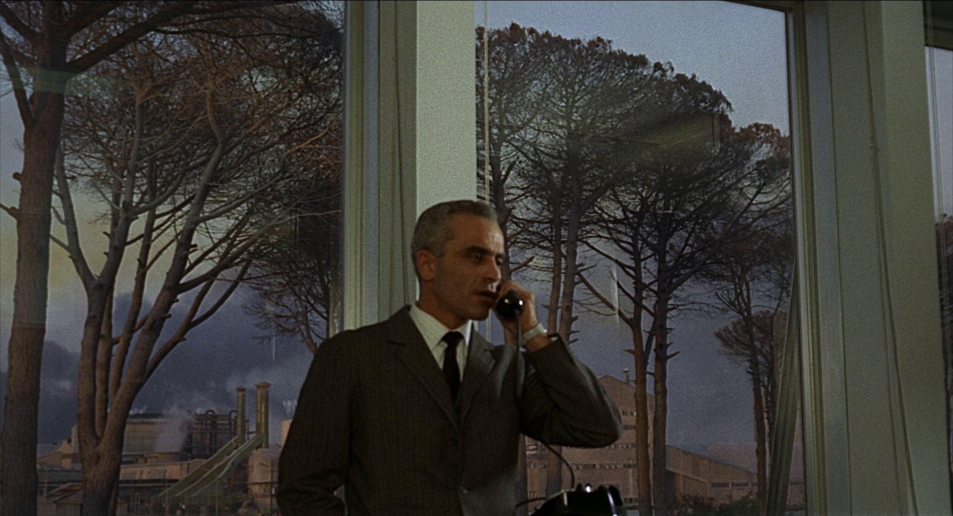 Red Desert (1964) —  shot,  lighting