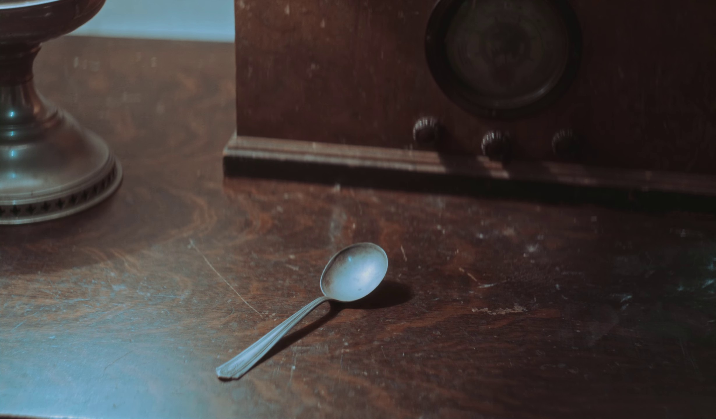 Lucy Takes a Picture (2024) —  shot,  lighting