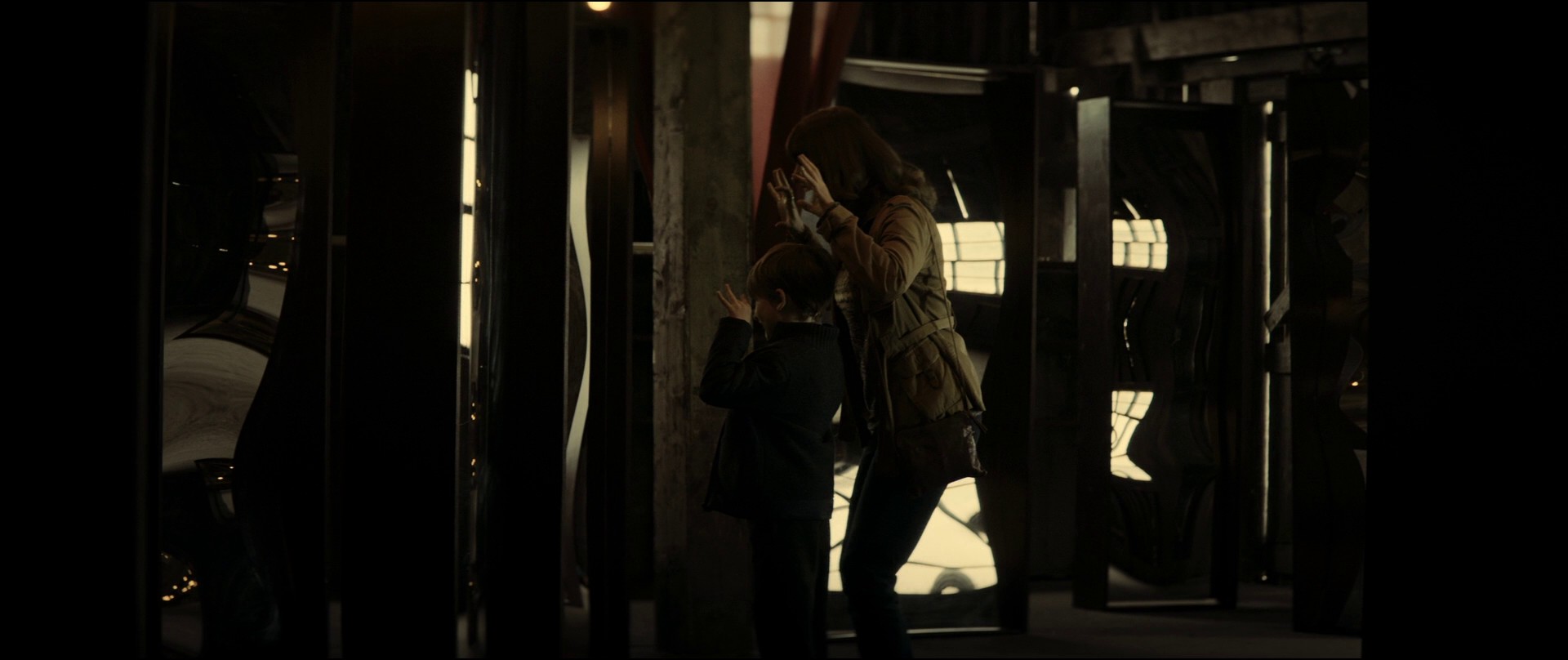 The Hole in the Ground (2019) —  shot,  lighting