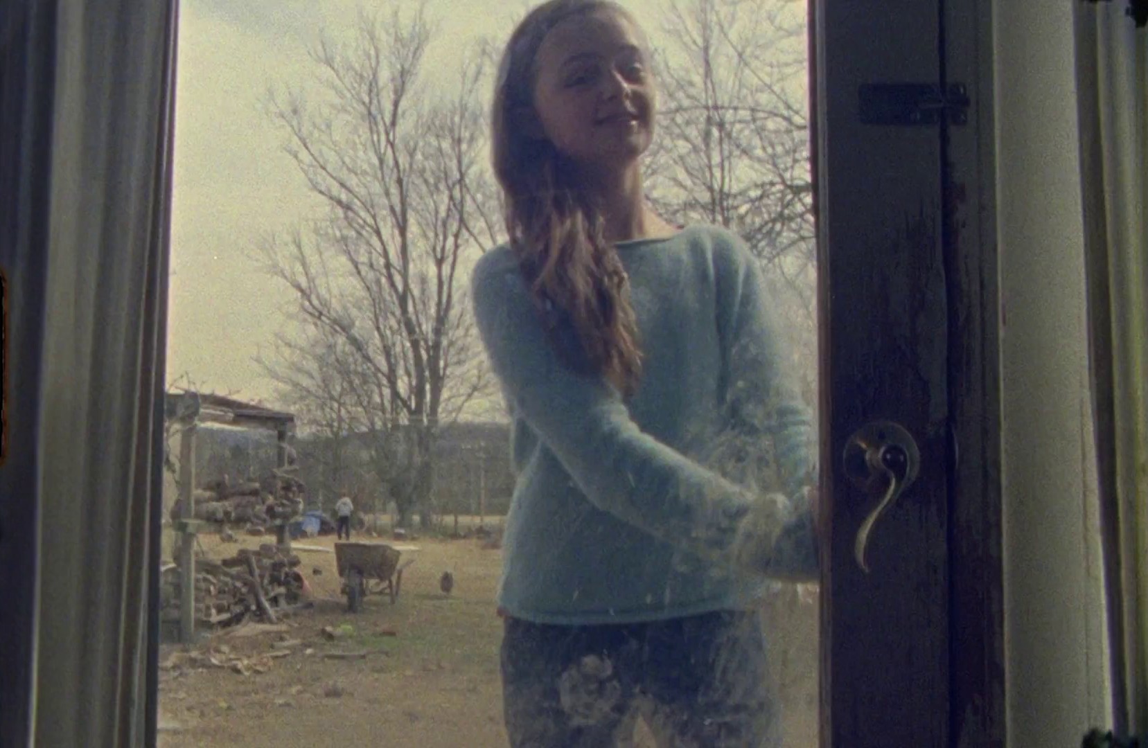 Wings (2013) —  shot,  lighting