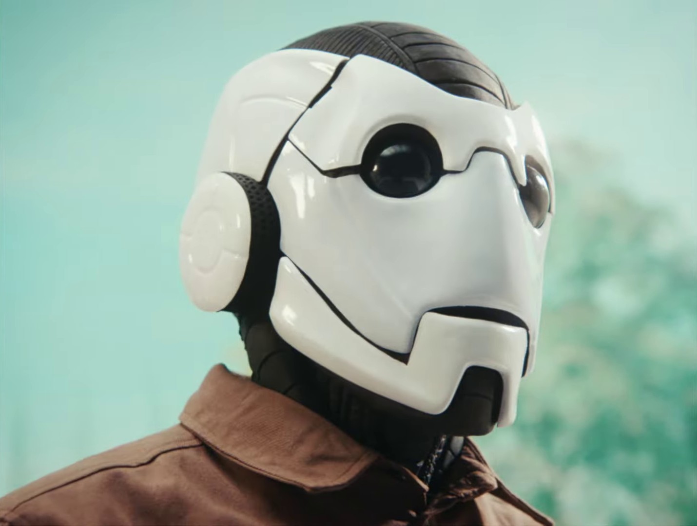 Broken (2022) —  shot,  lighting