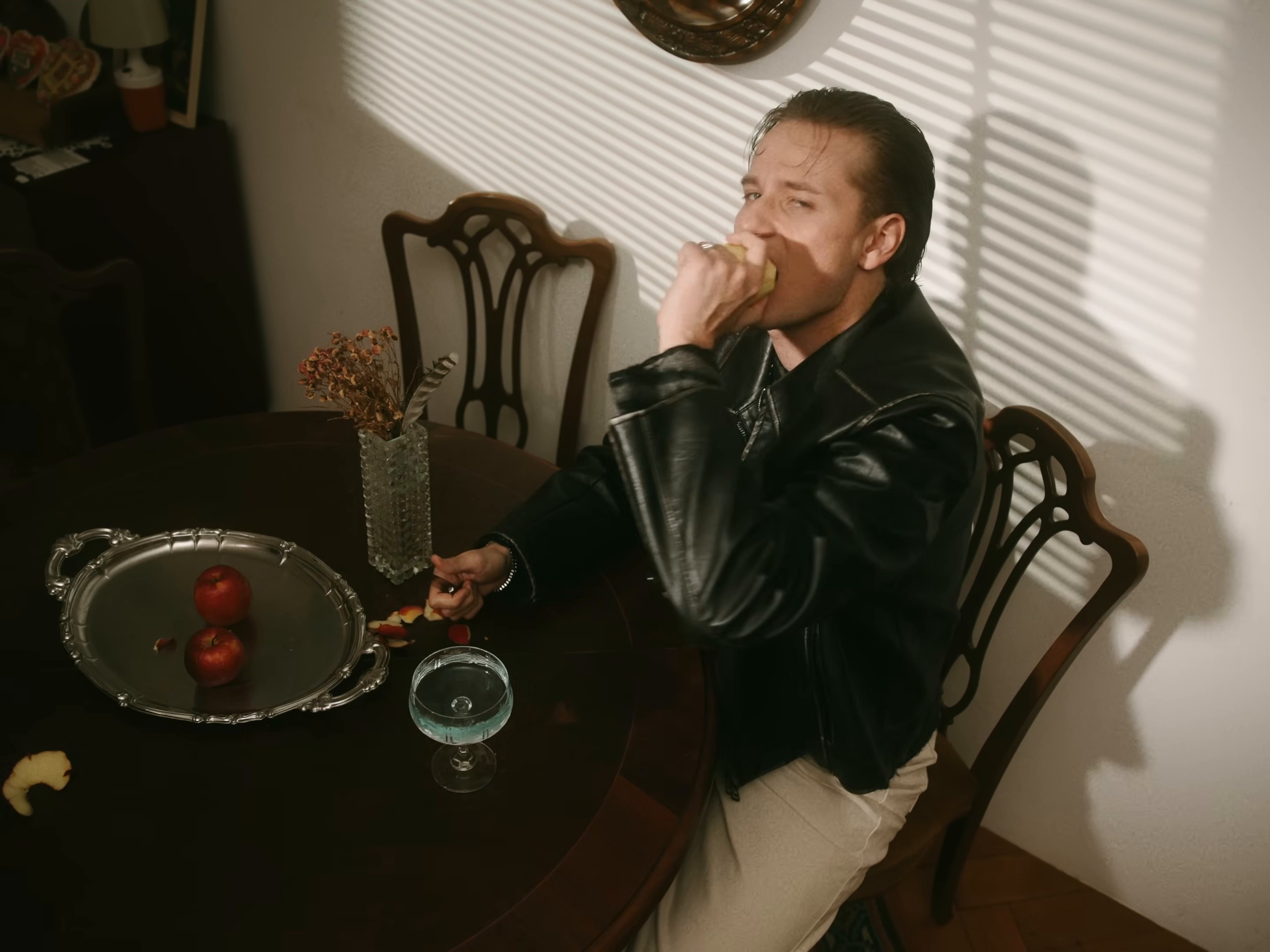 Ja volim (2026) —  shot,  lighting