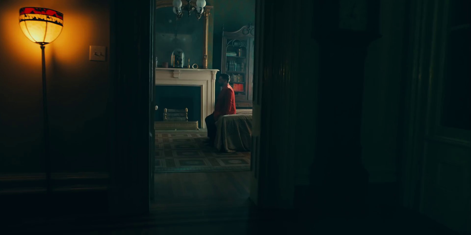 I Should Probably Go To Bed  (2020) —  shot,  lighting