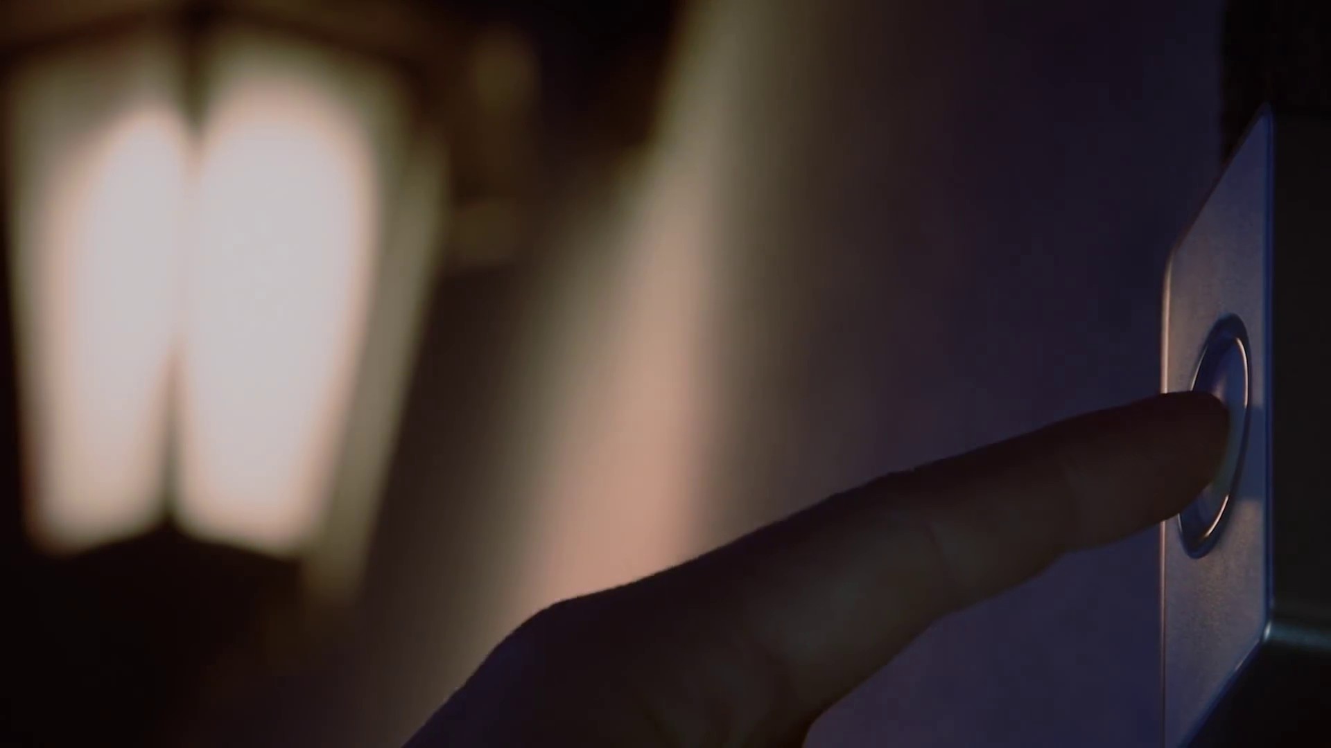 Indigo  (2019) —  shot,  lighting