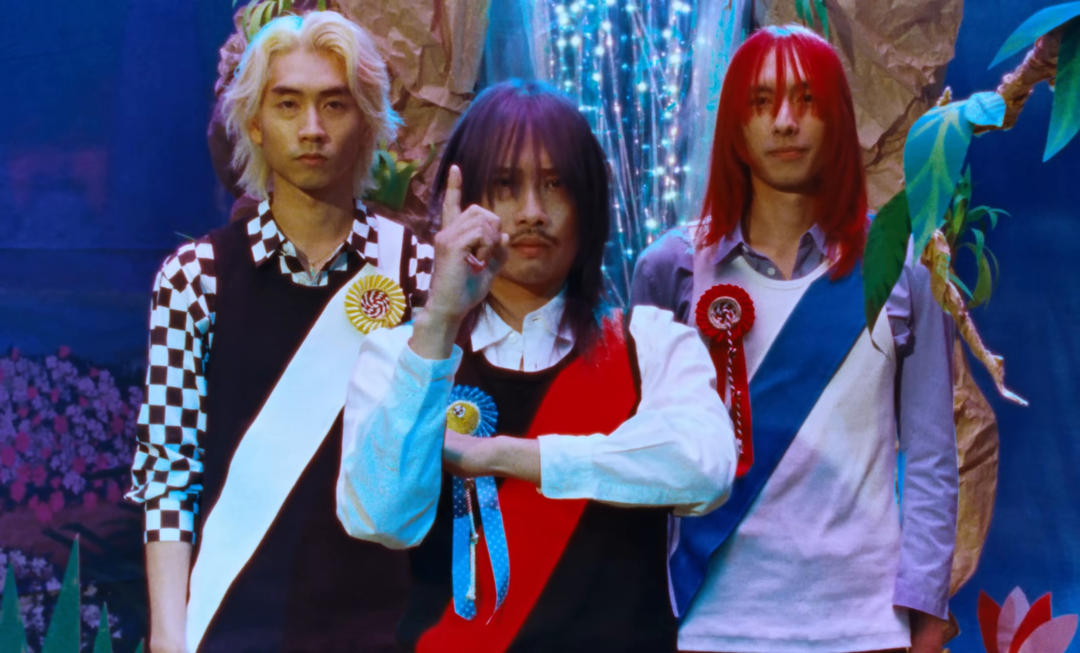 AVOCADO (2025) —  shot,  lighting