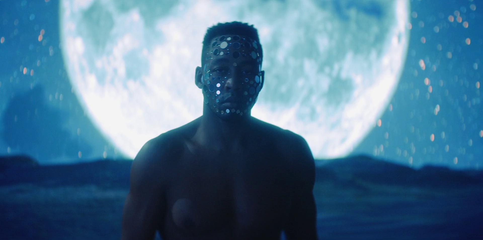 Toujours  (2021) —  shot,  lighting