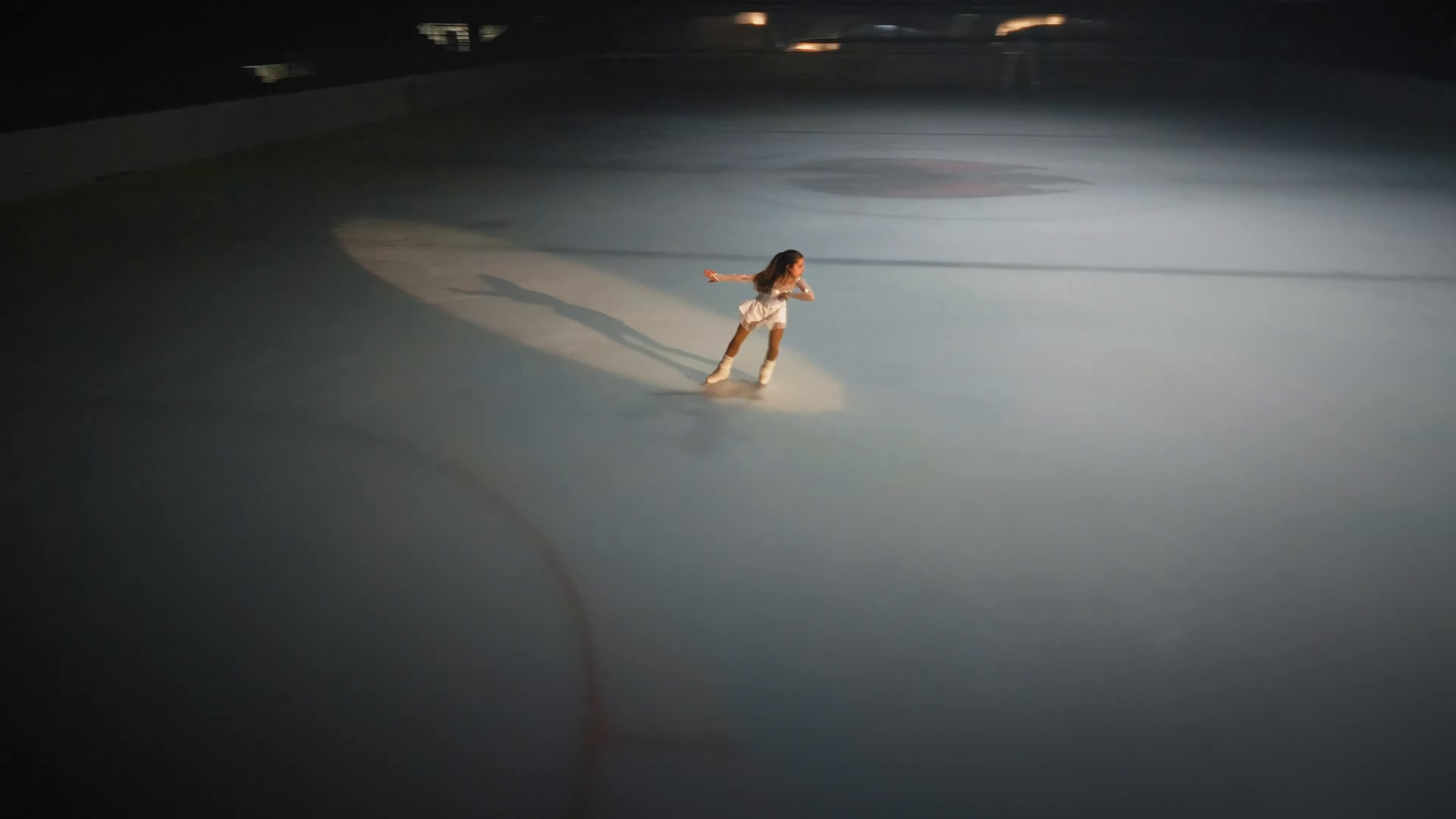 FEBBRE (2025) —  shot,  lighting