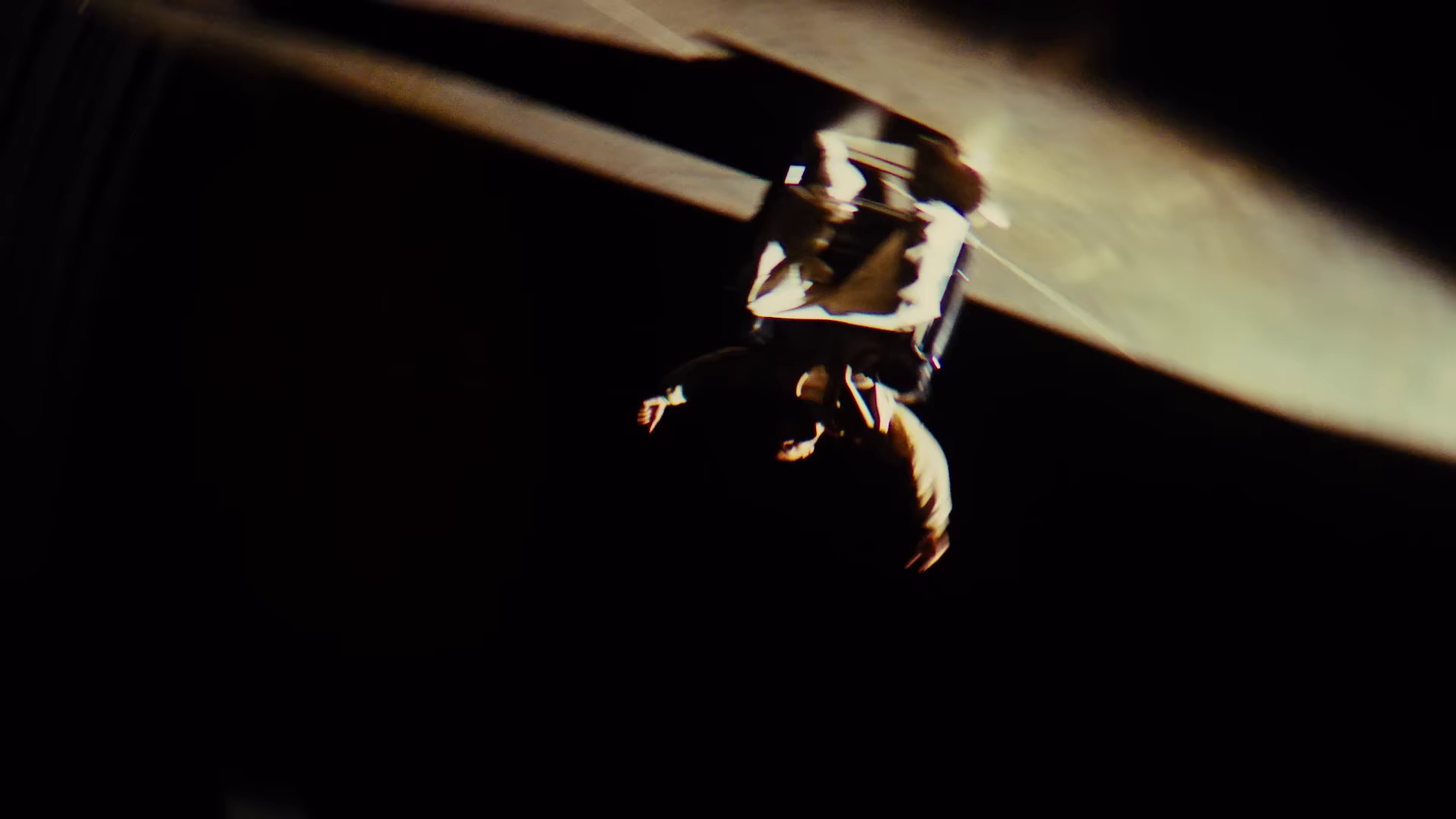 seul tout (2022) —  shot,  lighting