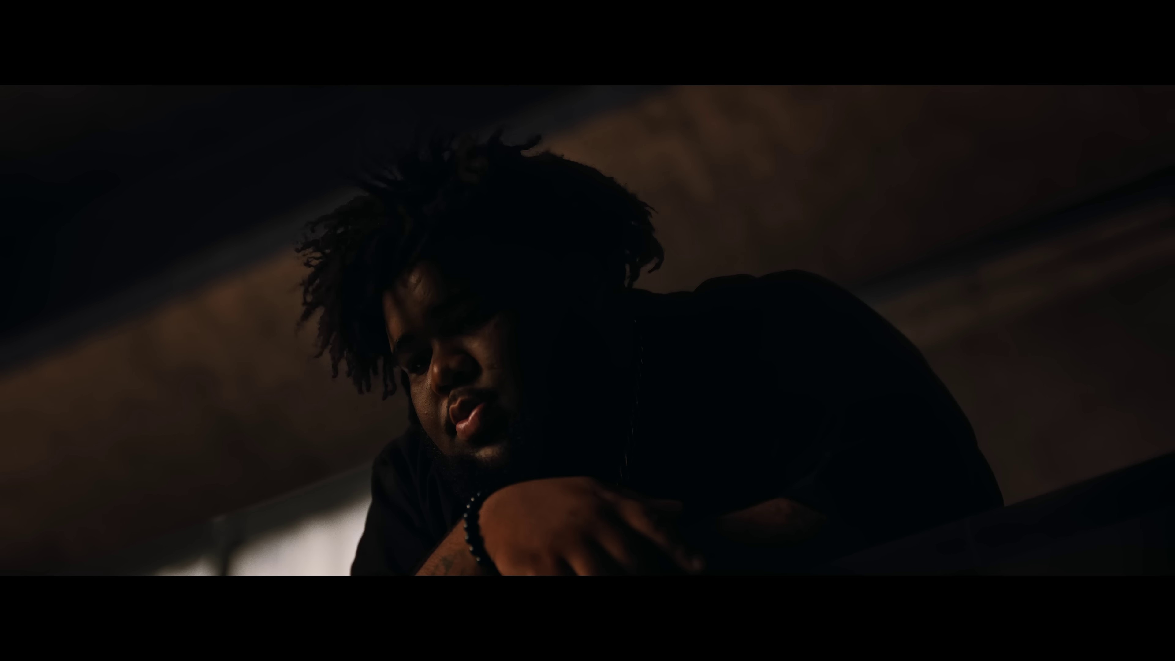 Come See Me (2023) —  shot,  lighting