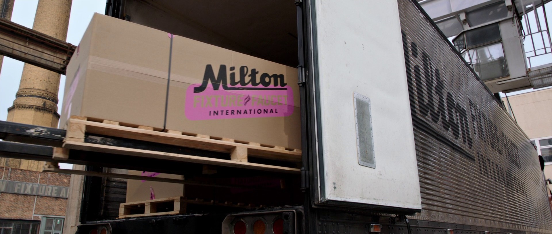 The Voices (2014) —  shot,  lighting