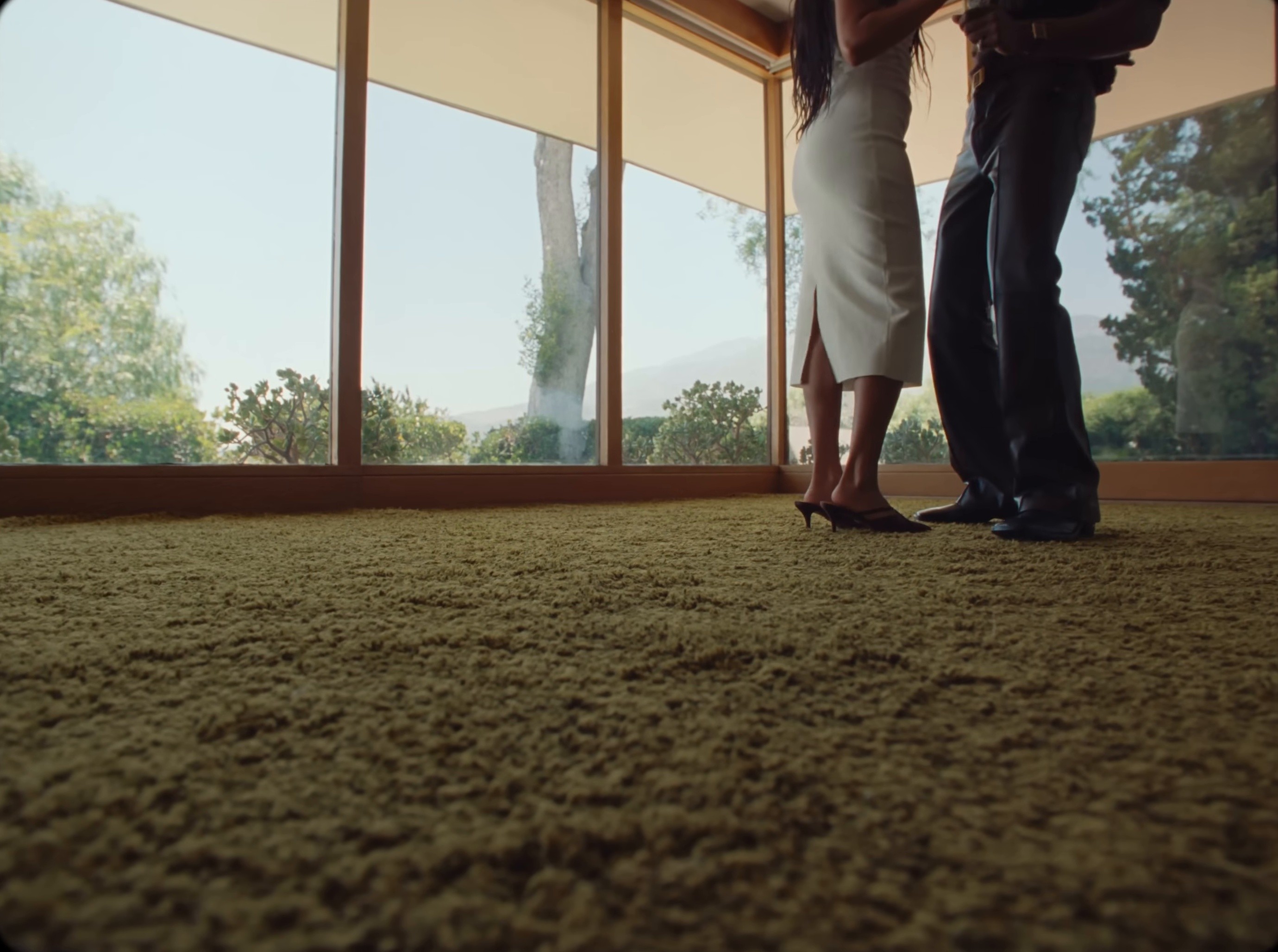 I CAN TELL  (2025) —  shot,  lighting