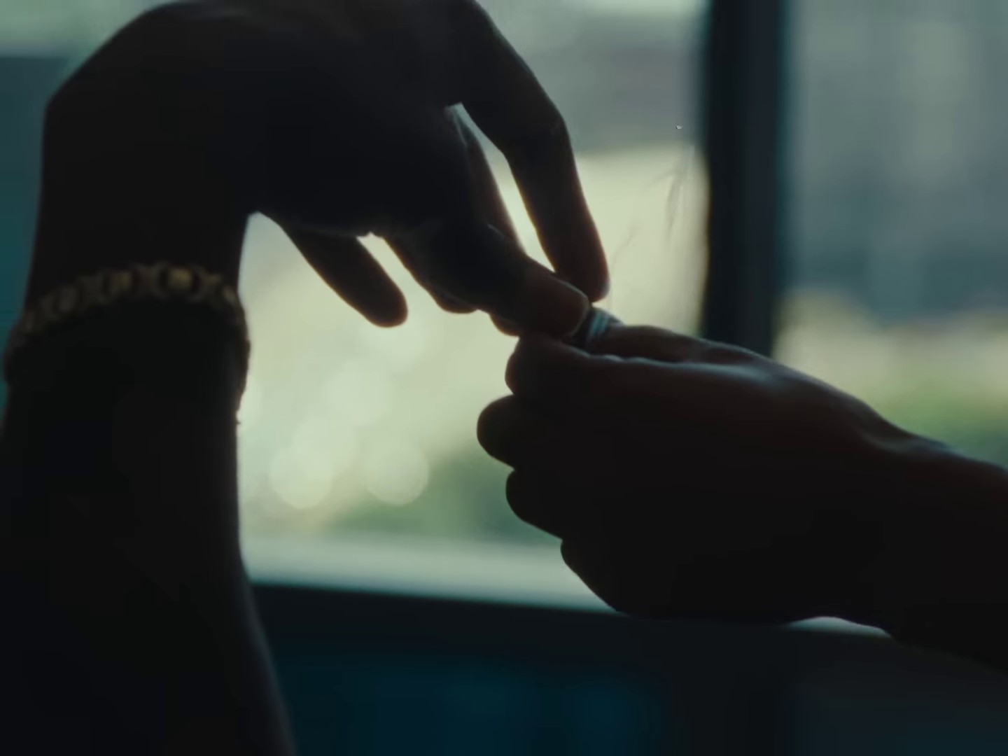 x's n o's (2023) —  shot,  lighting