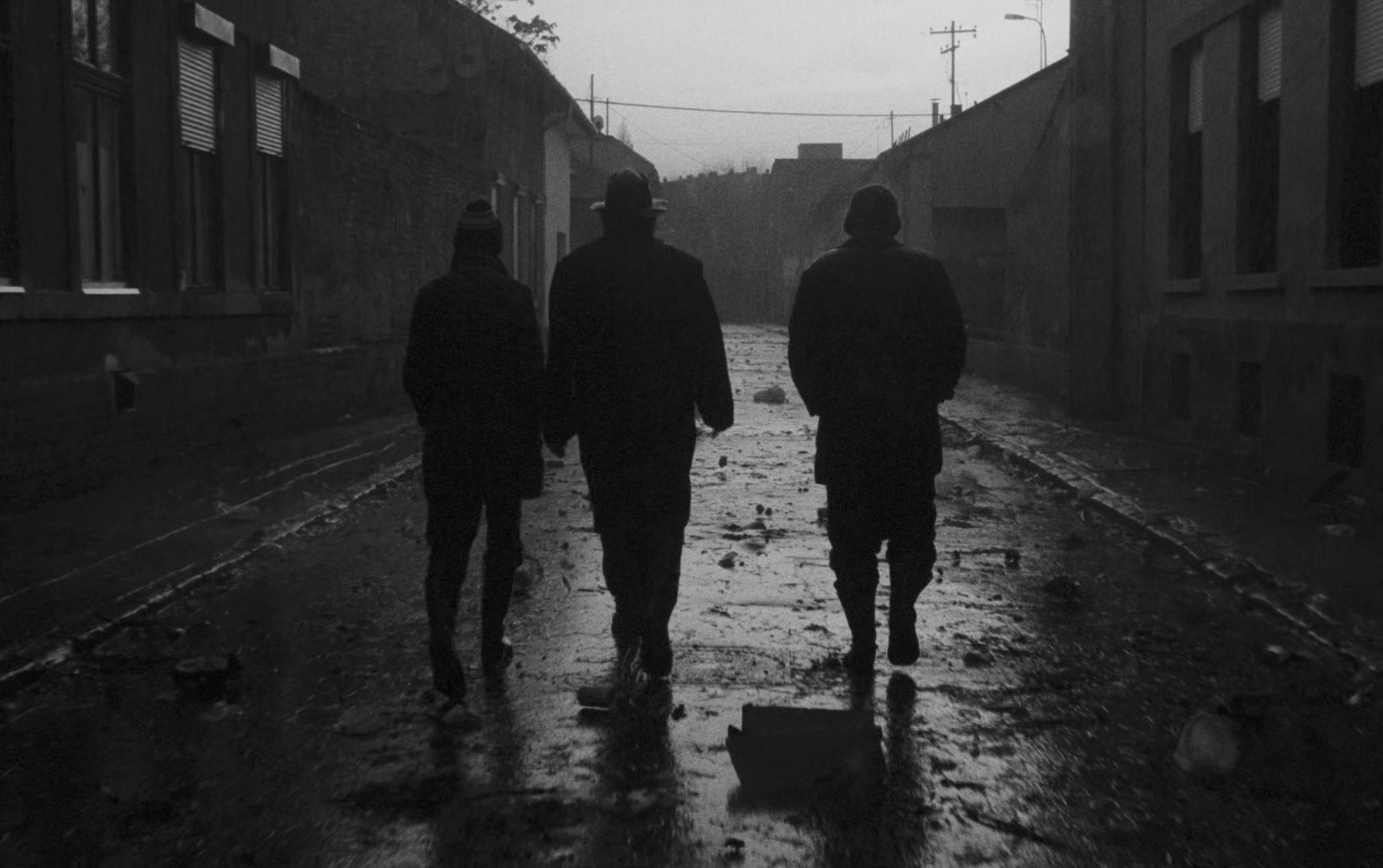 Satantango (1994) —  shot,  lighting