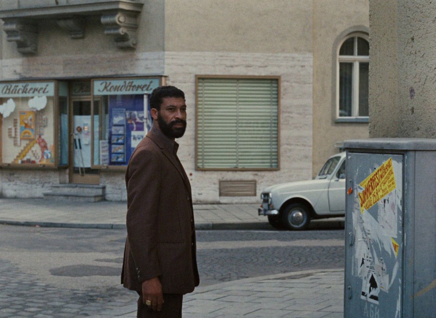 Ali: Fear Eats the Soul (1974) —  shot,  lighting