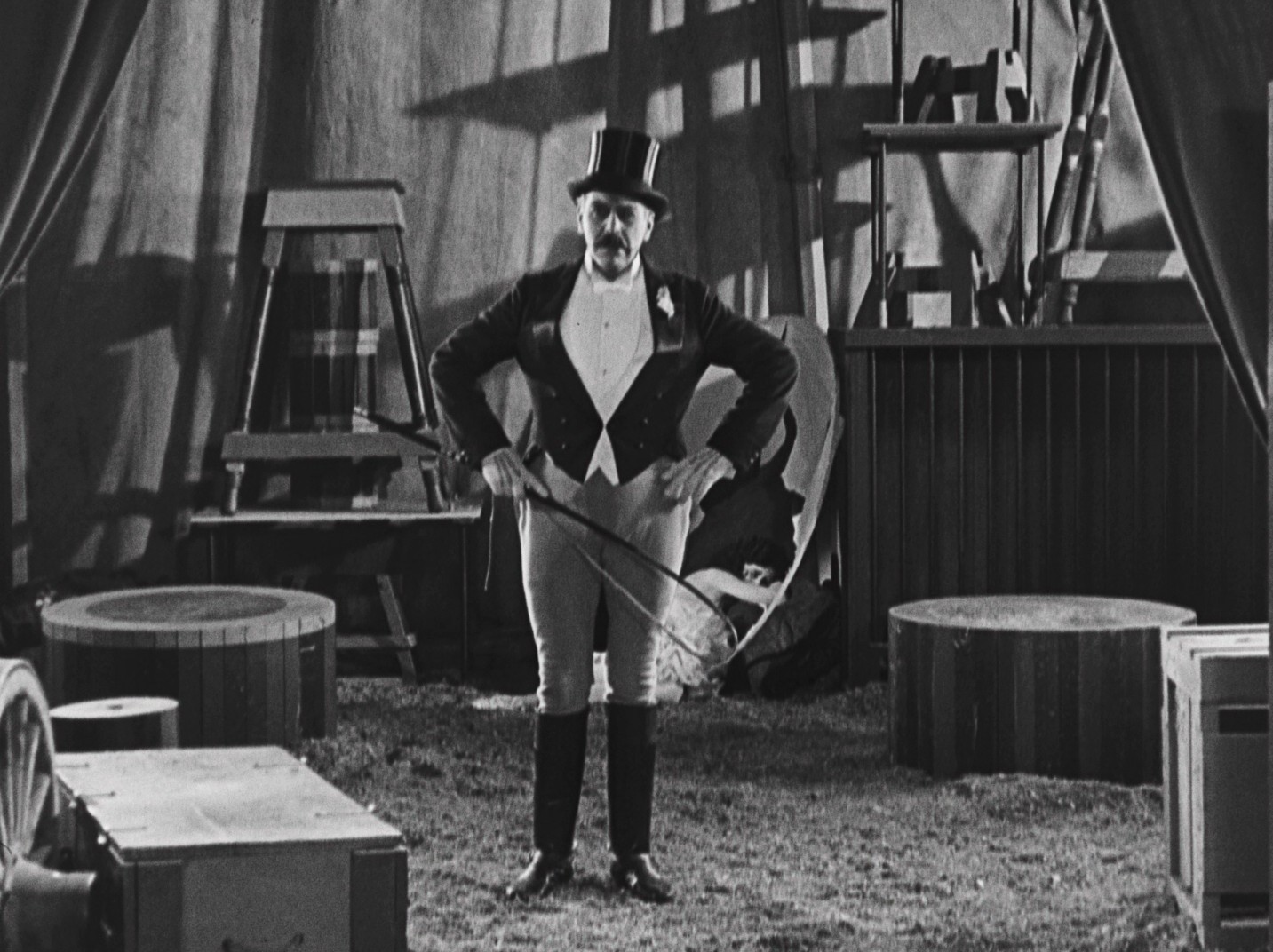 The Circus (1928) —  shot,  lighting
