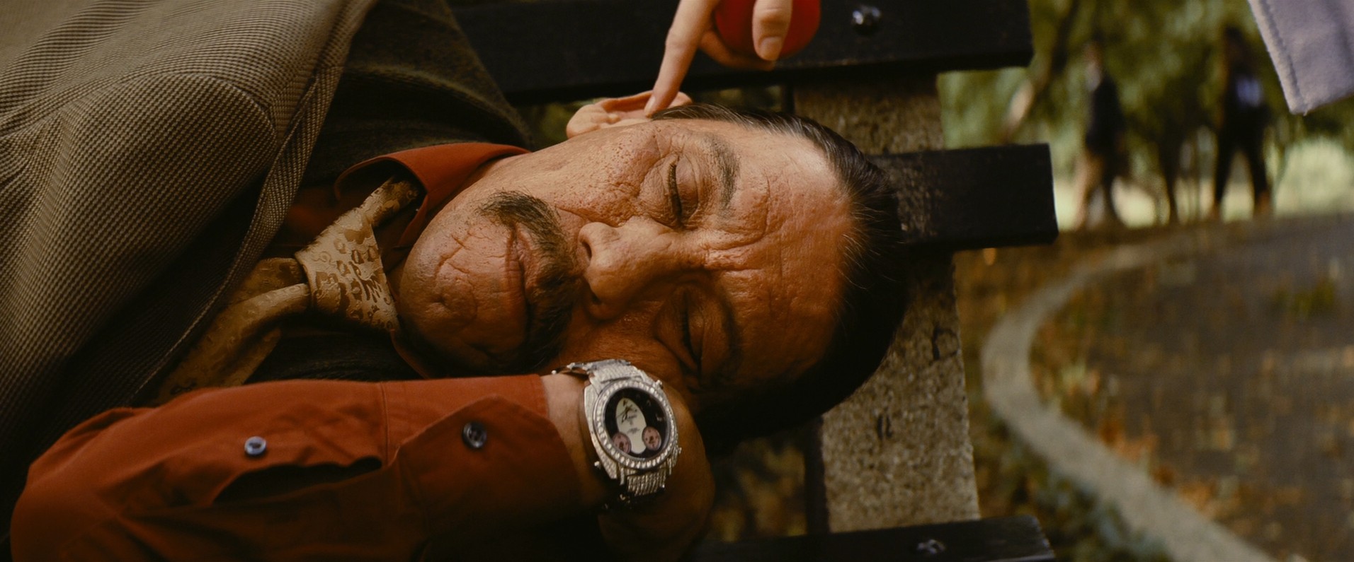 Violet & Daisy (2011) —  shot,  lighting