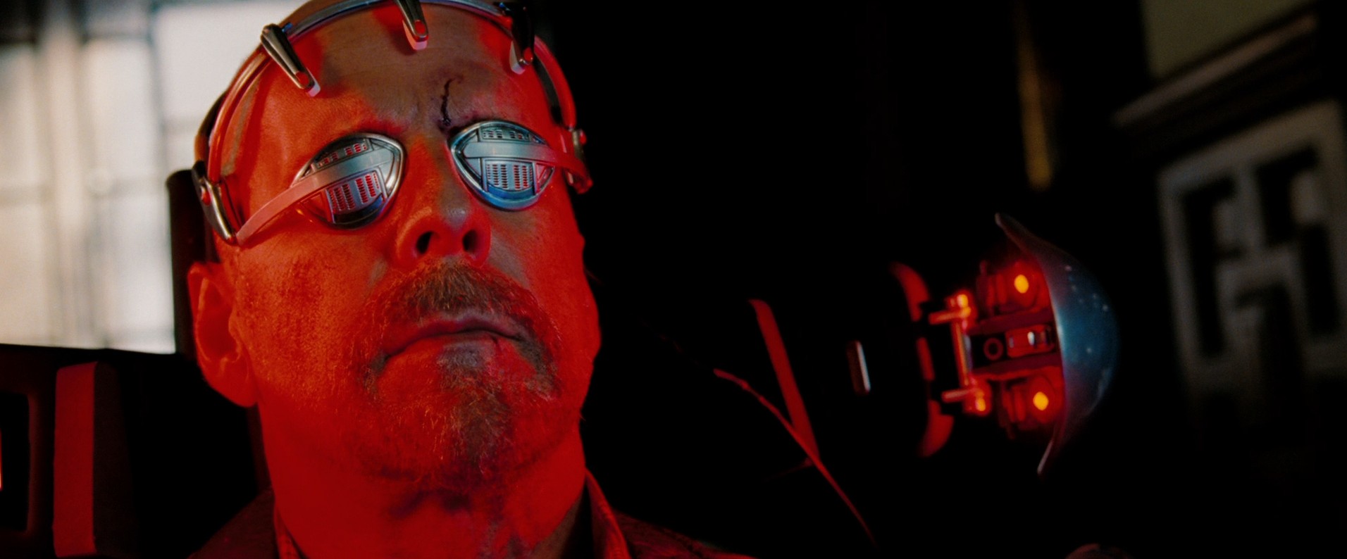 Surrogates (2009) —  shot,  lighting