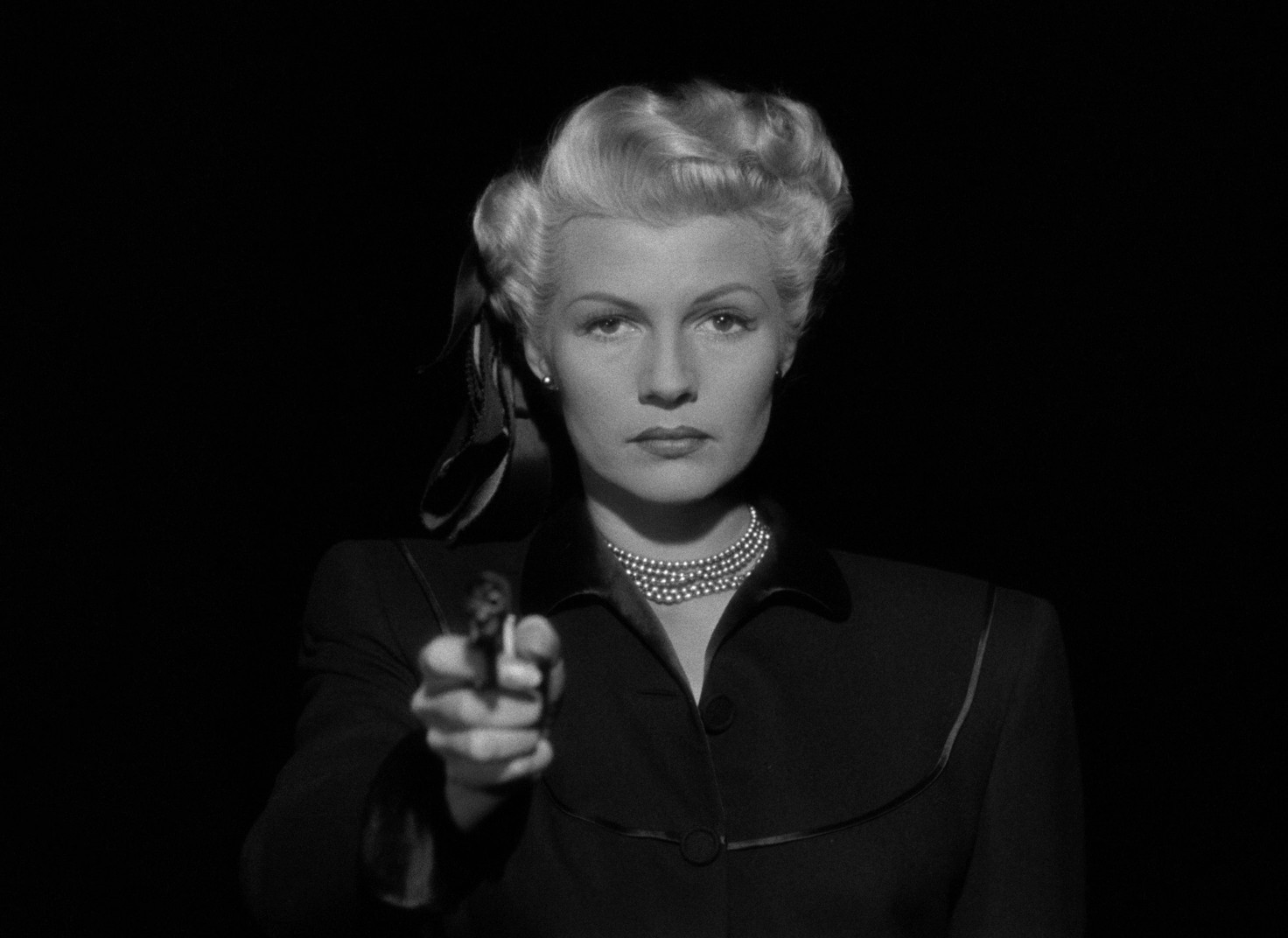 The Lady from Shanghai (1947) —  shot,  lighting