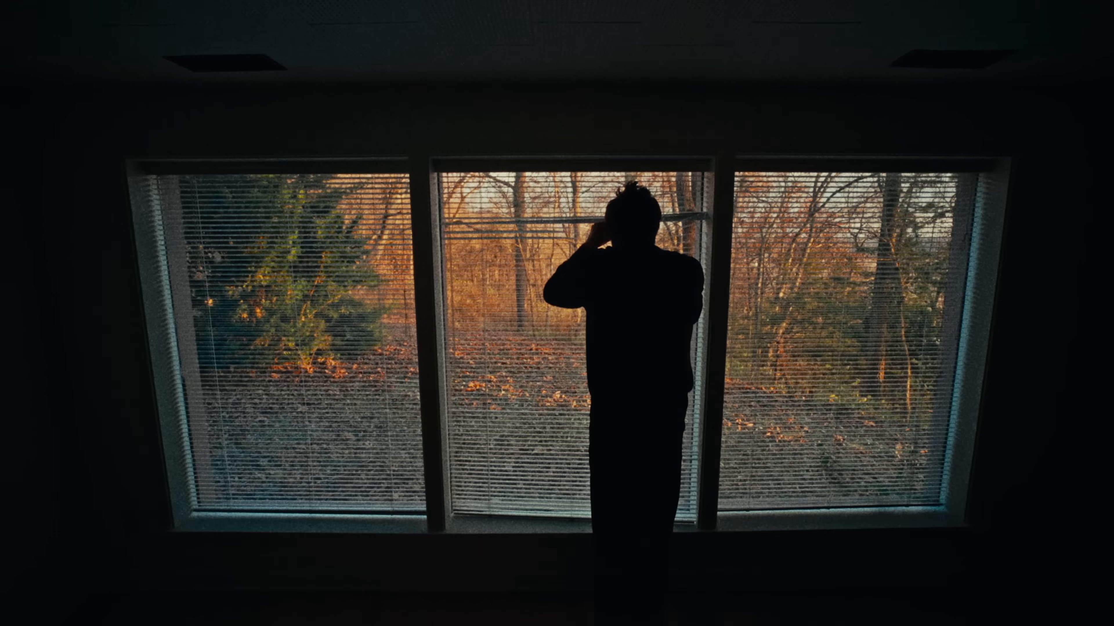 Spades (2025) —  shot,  lighting